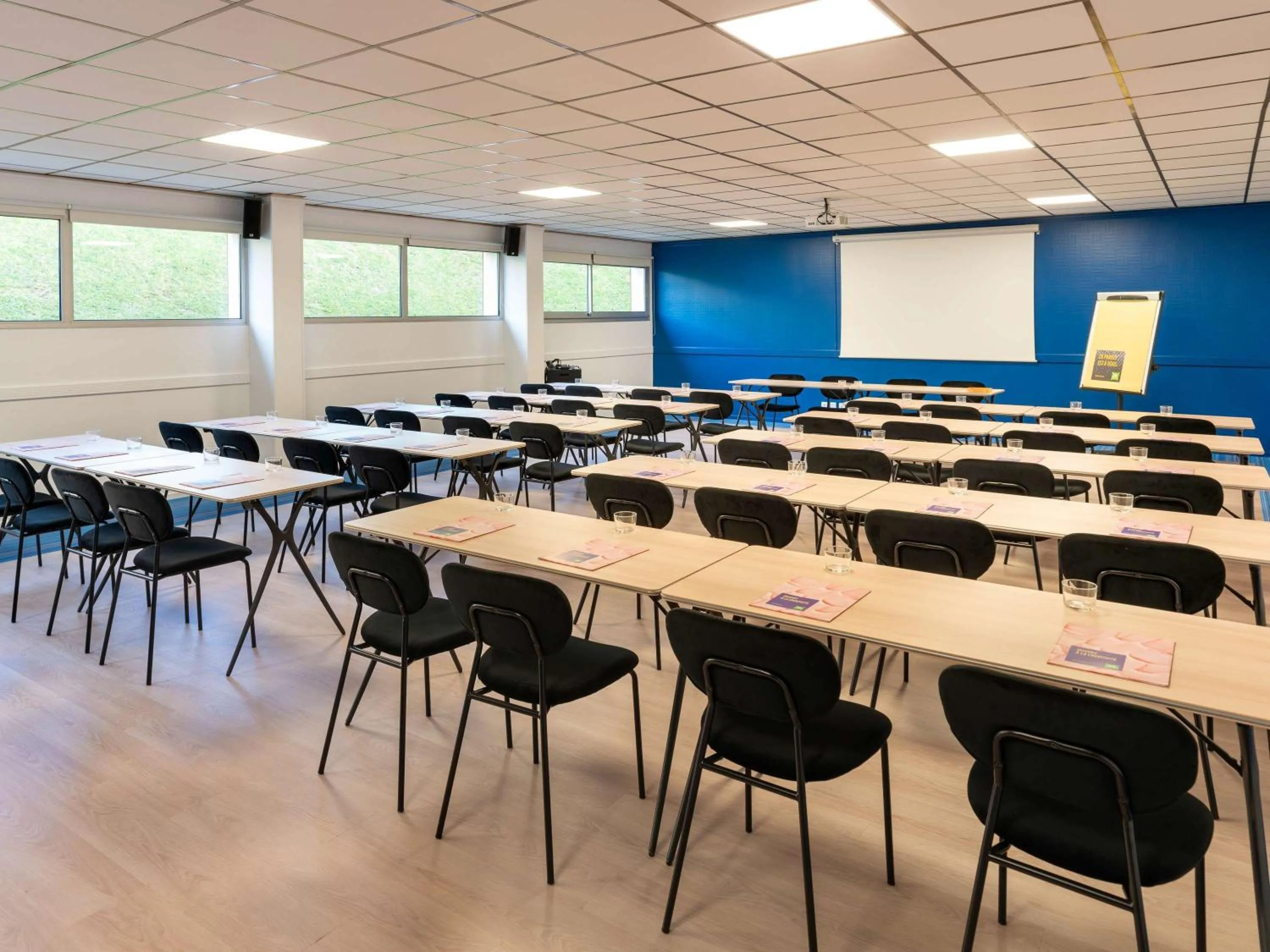 Meeting/conference room in Hôtel Le Biarritz