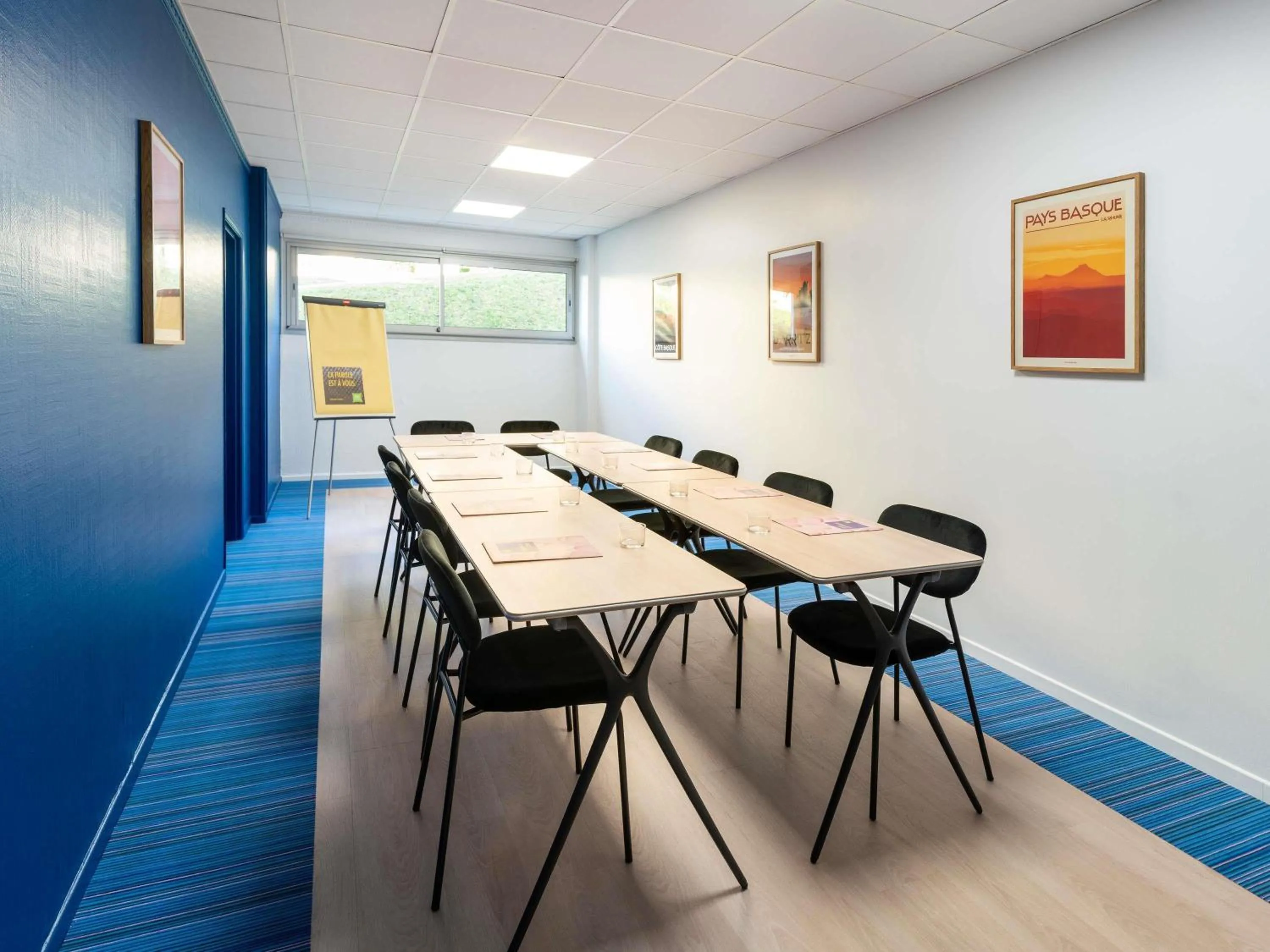 Meeting/conference room in ibis Styles Biarritz Plage