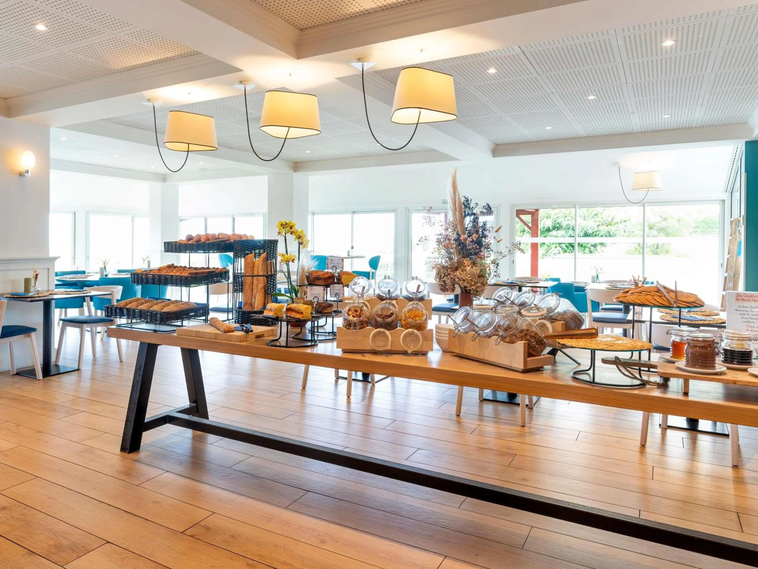 Breakfast in ibis Styles Biarritz Plage