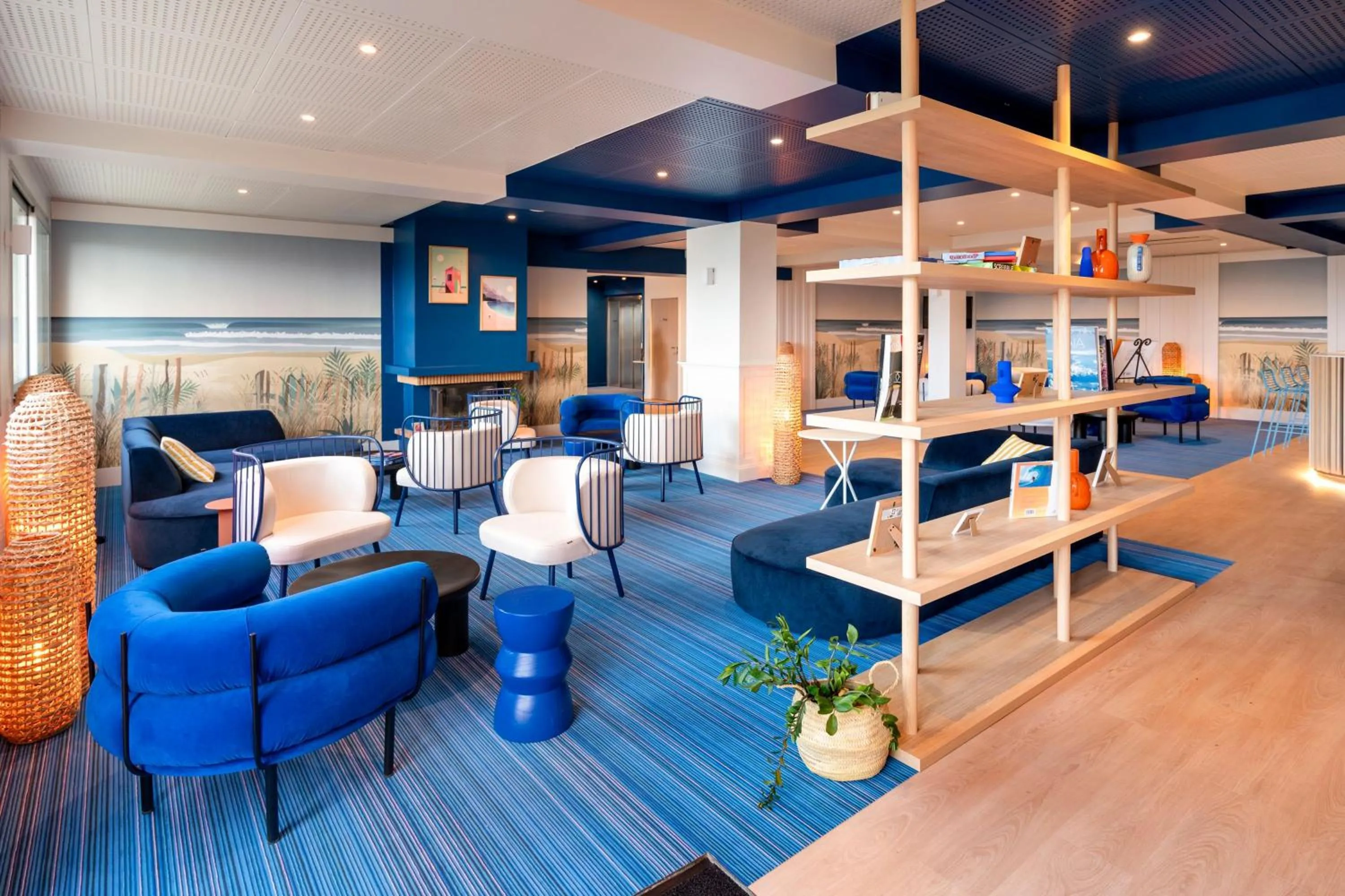 Living room in Hôtel Le Biarritz