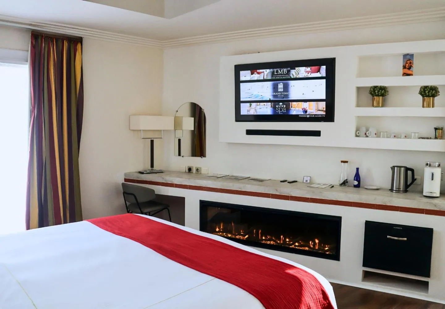 Bed in Grand Tonic Hotel & SPA NUXE