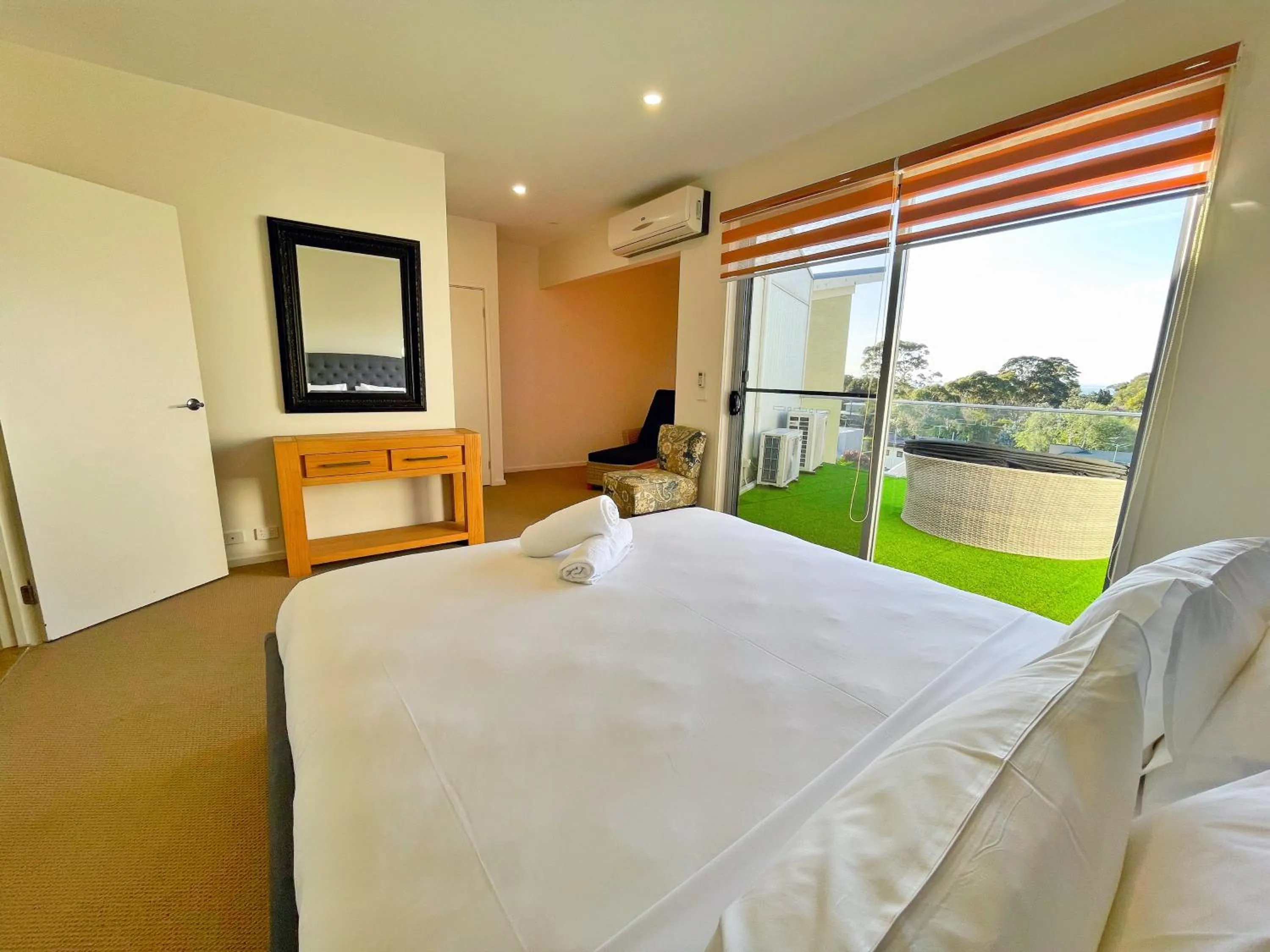 Bed in Phillip Island Towers