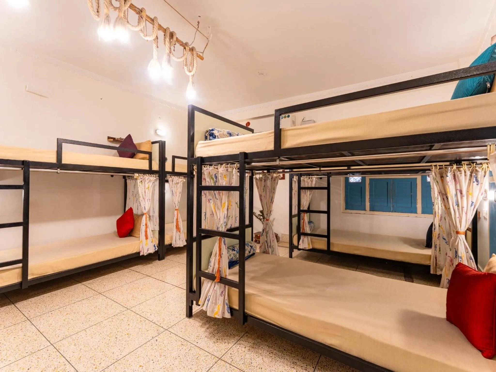 bunk bed, Bed in Moustache Jodhpur