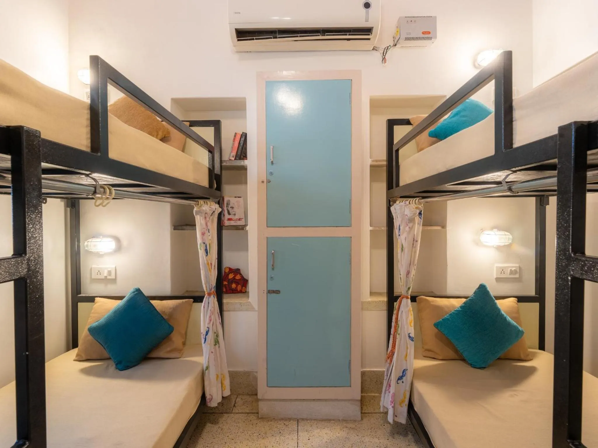 wardrobe, Bed in Moustache Jodhpur