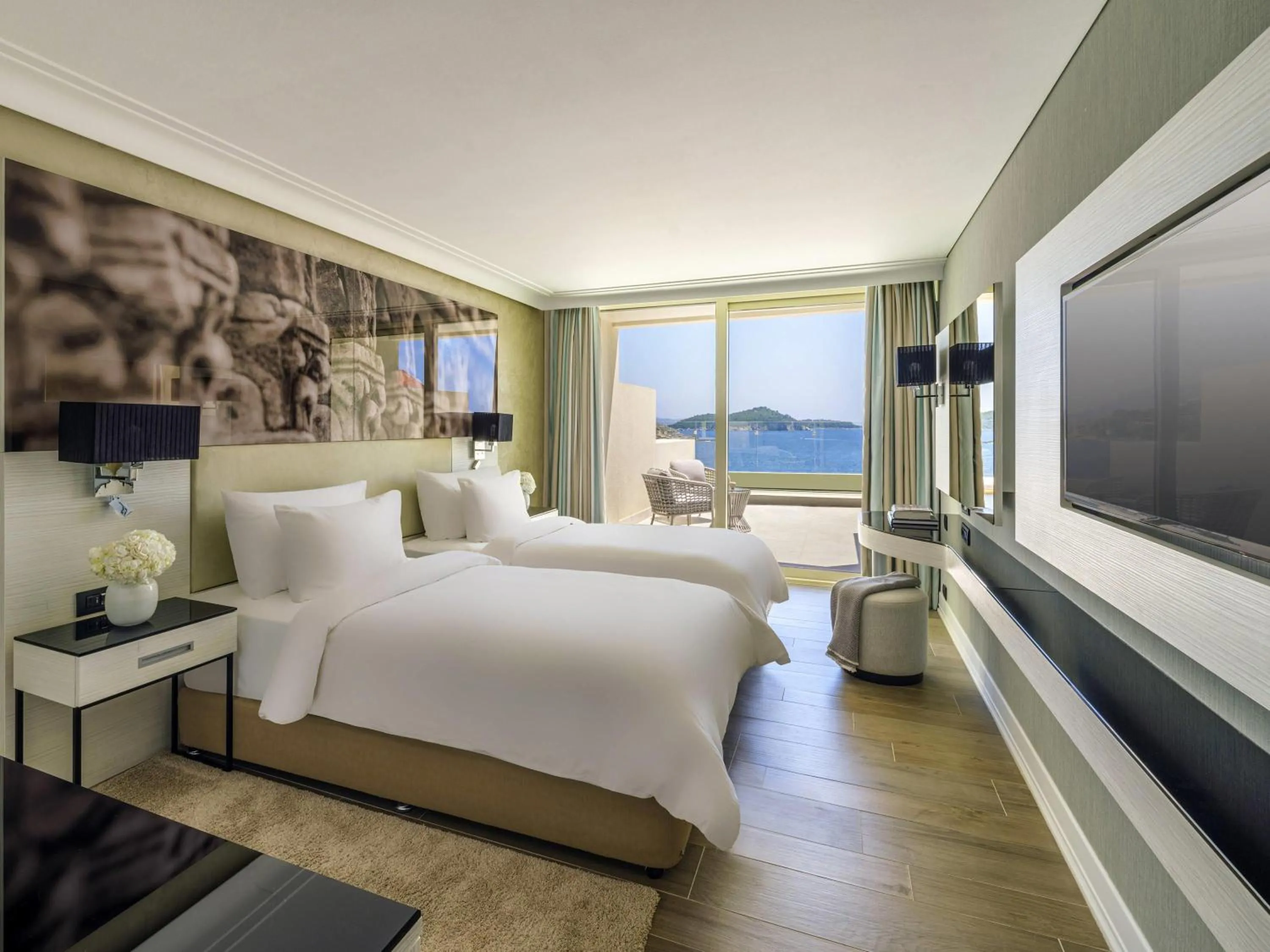 Bedroom, Bed in Rixos Premium Dubrovnik