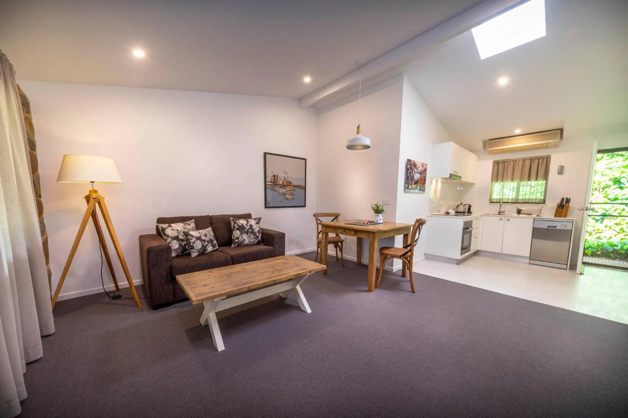 Kitchen or kitchenette in Bright Mystic Valley