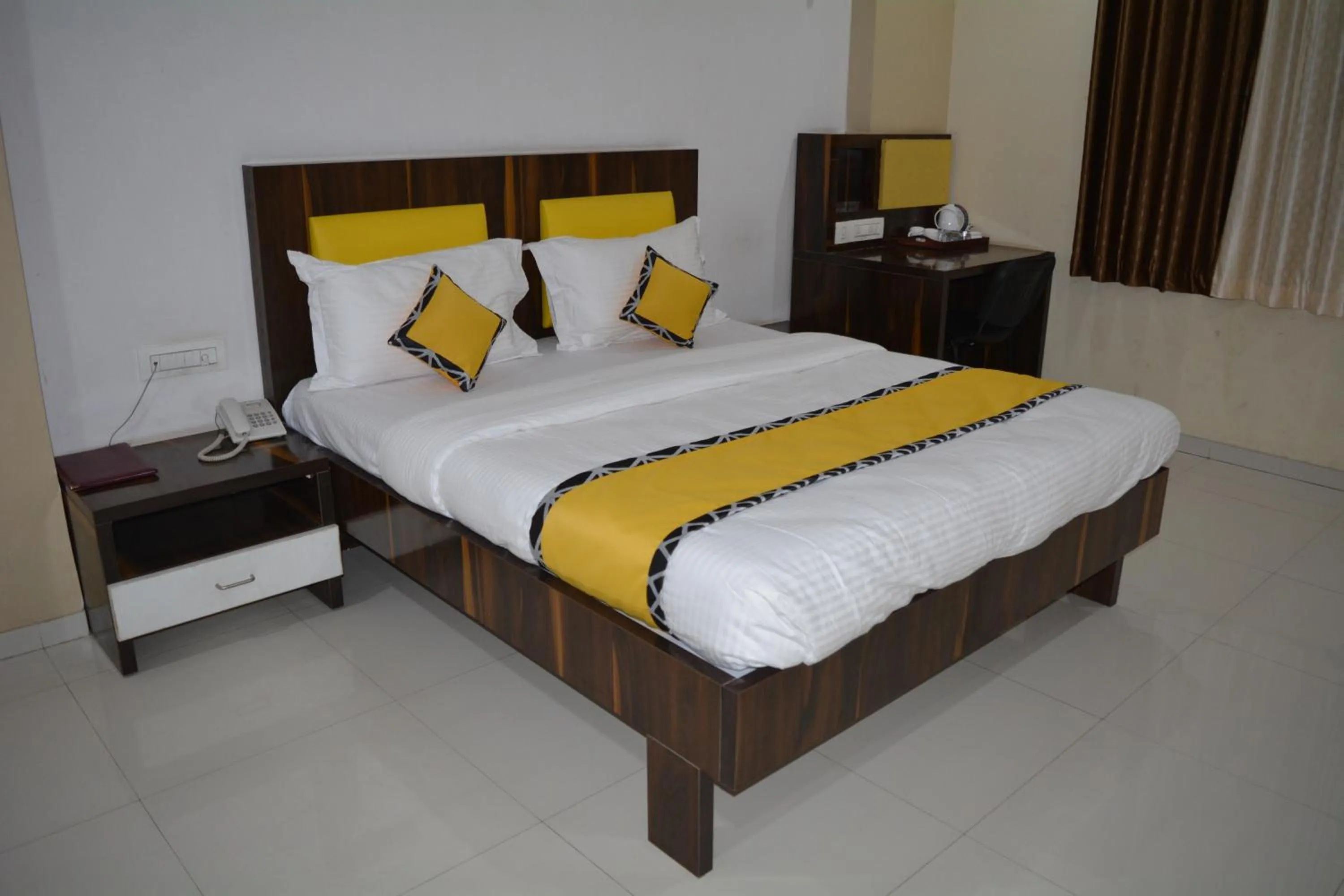 Bed in Dhuri Resort