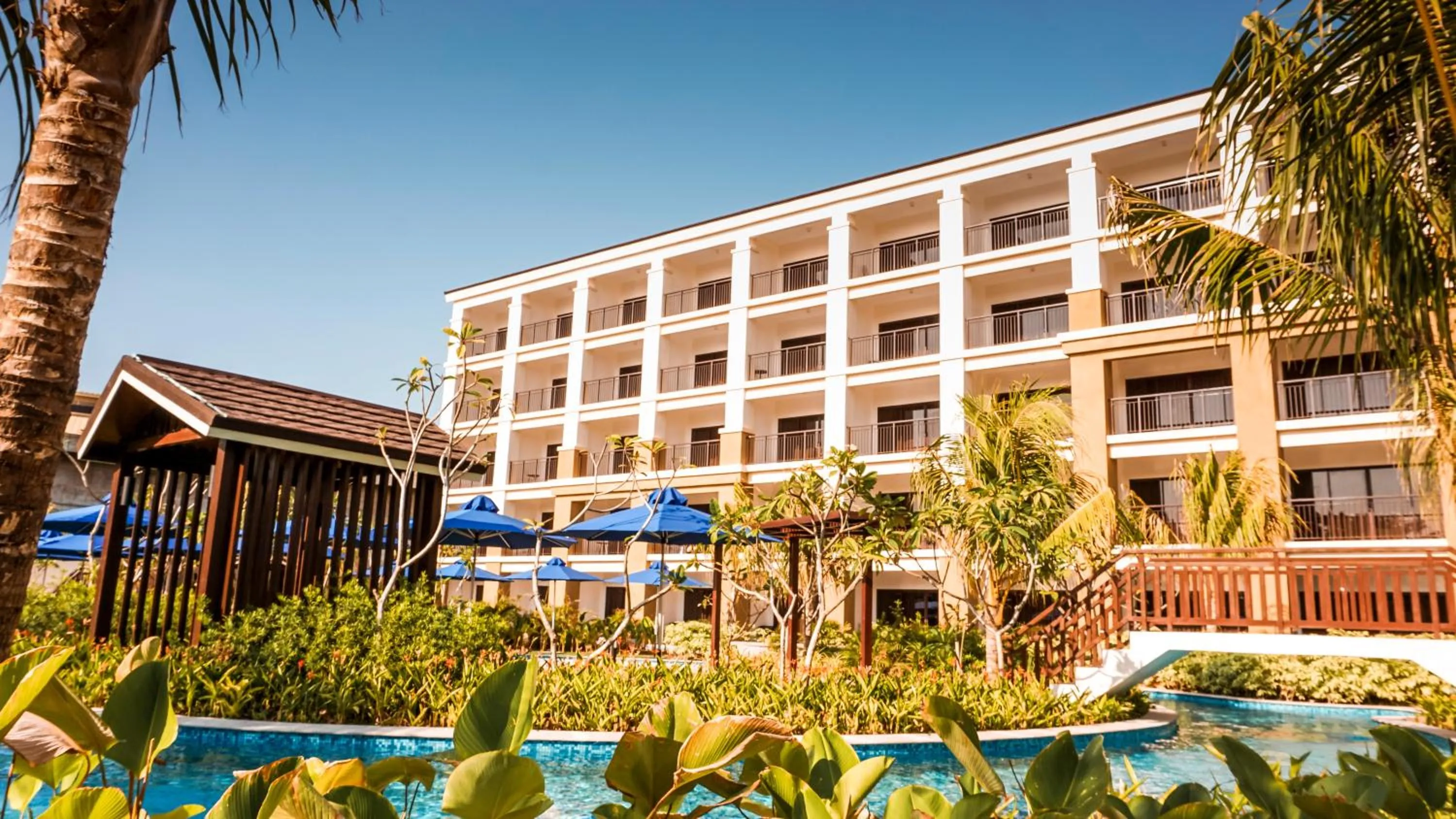 Property building in Aureo La Union