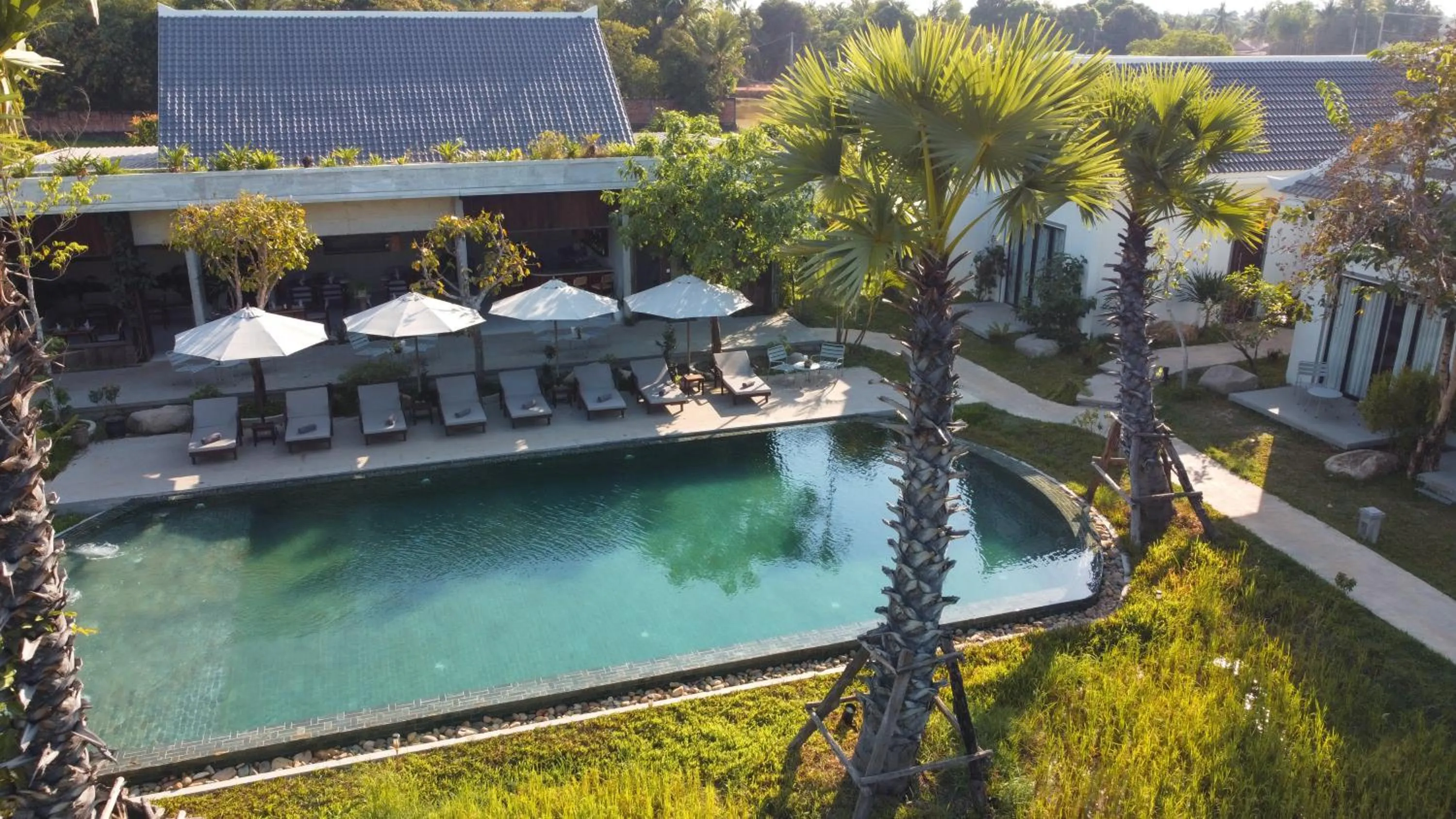 Swimming pool in Le Chanthou Boutique