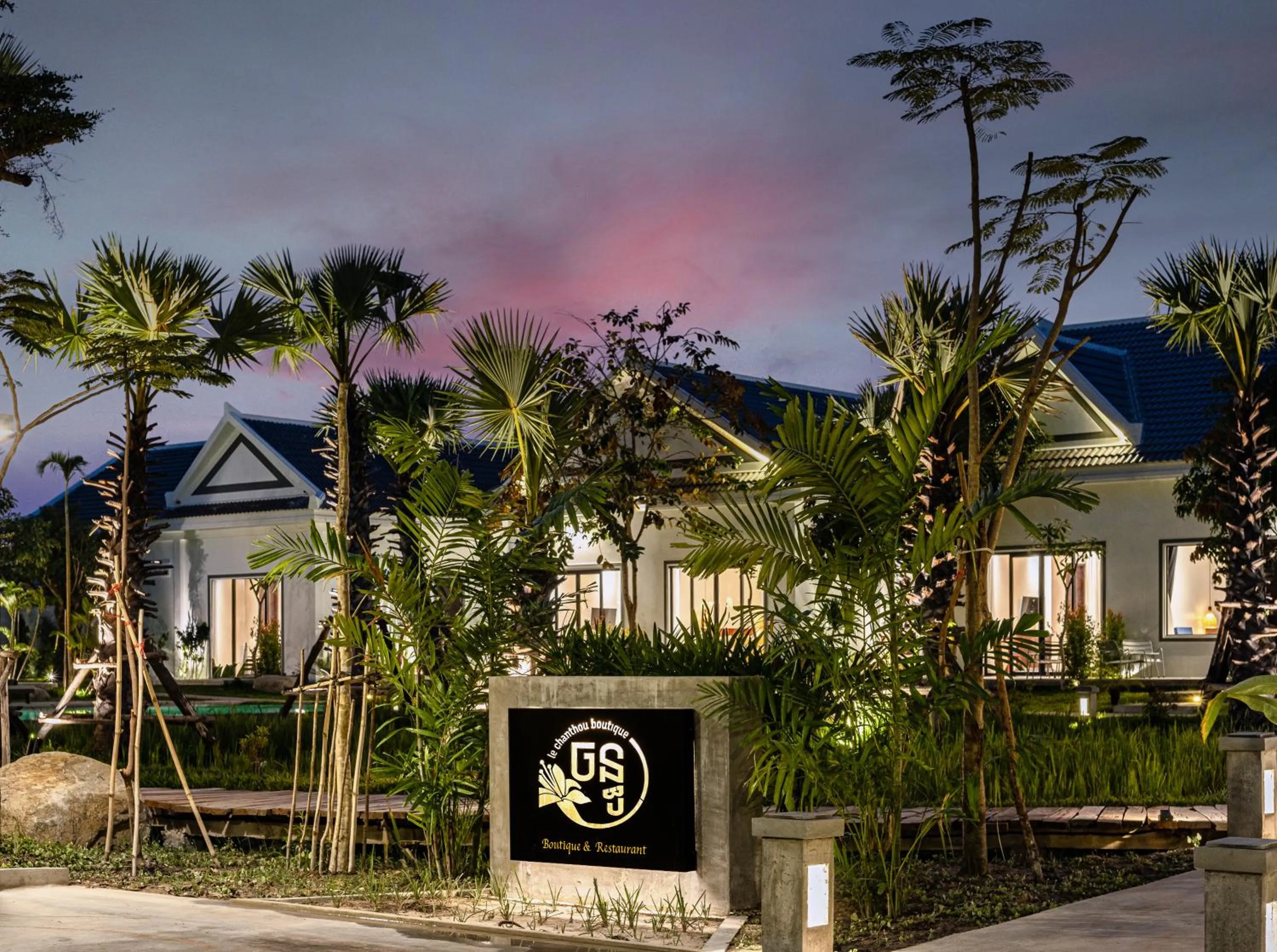 Property building in Le Chanthou Boutique