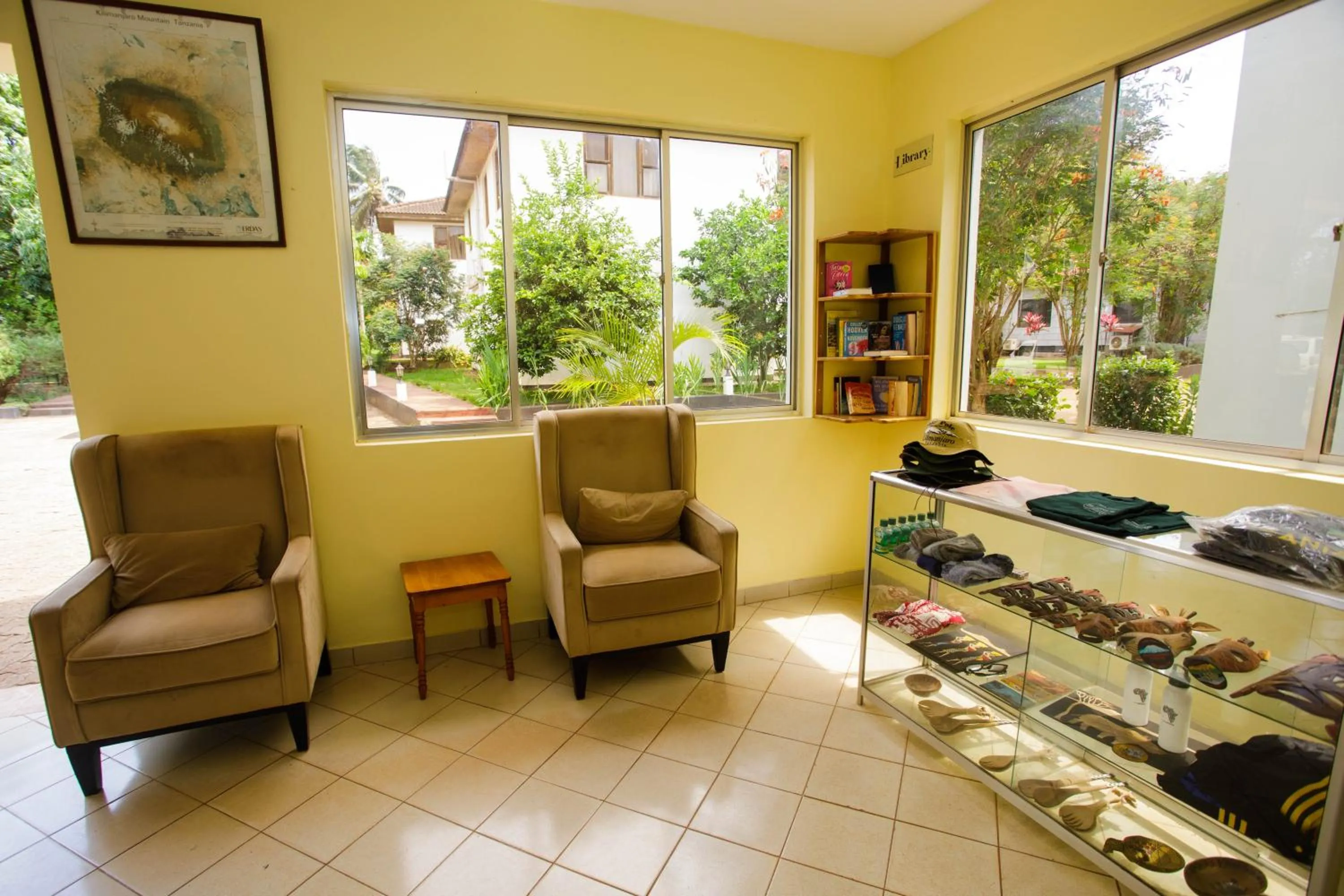 Lobby or reception in Keys Hotel Mbokomu Branch