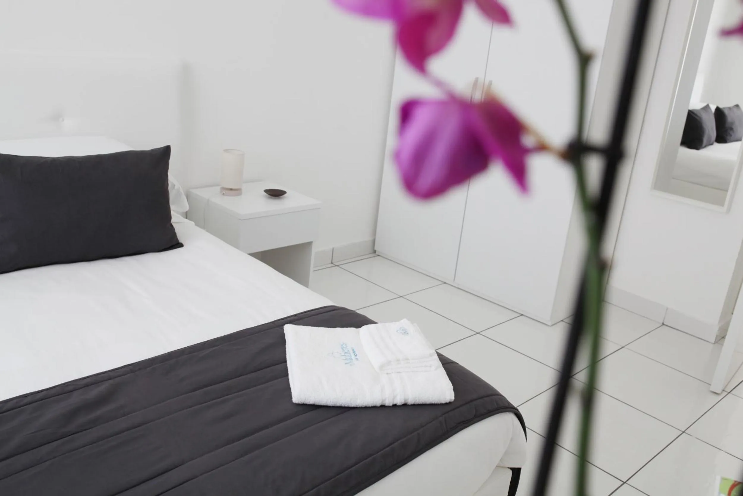 Decorative detail in Le Mulieres