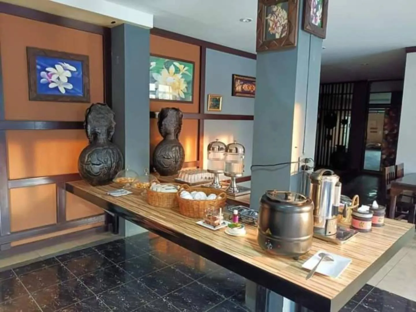 Buffet breakfast in PS Hotel Saraburi