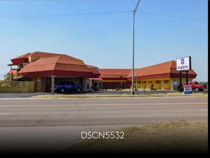 Knights Inn Fairview