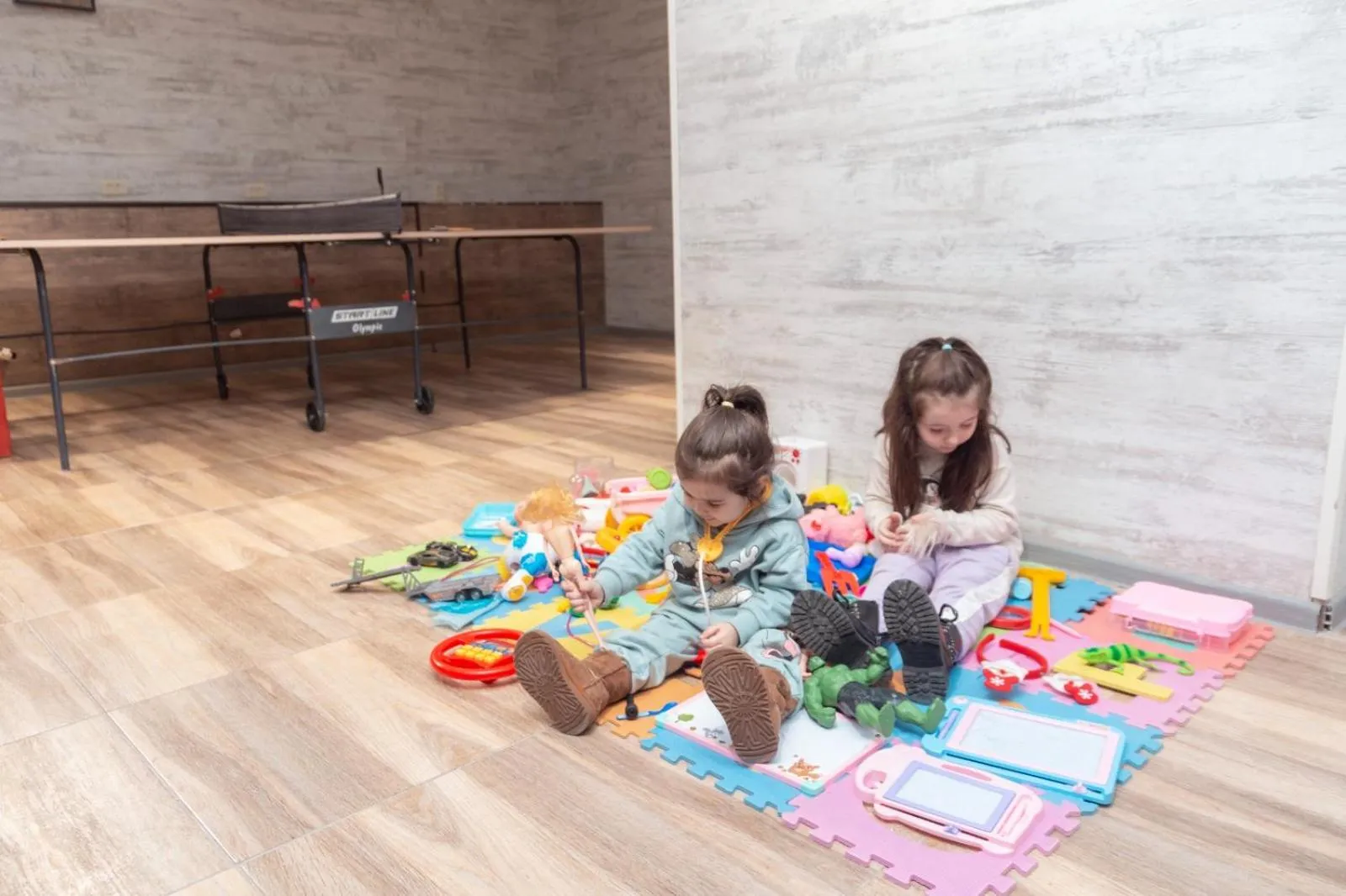 children in Popock Tsaghkadzor