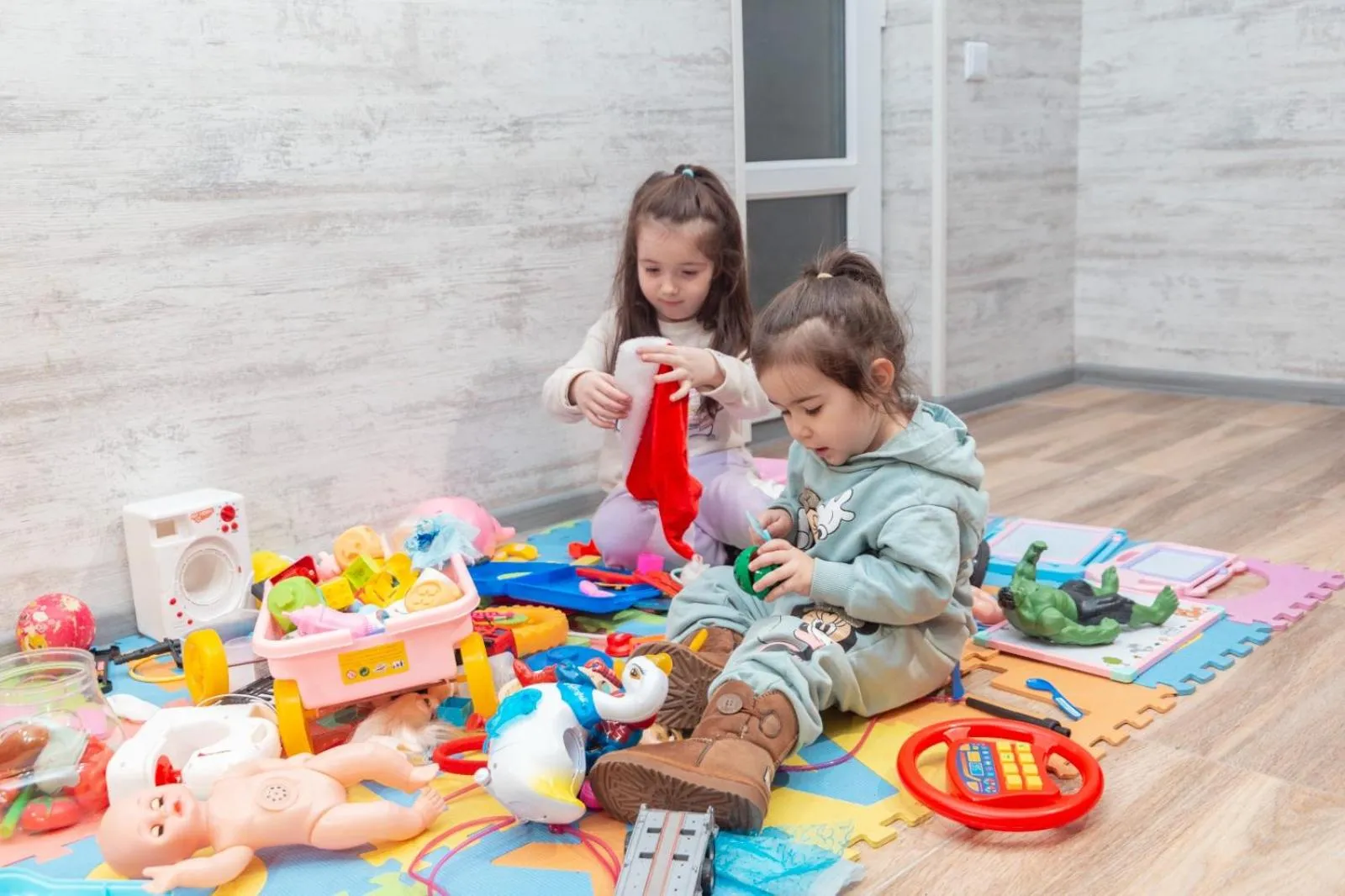 children in Popock Tsaghkadzor