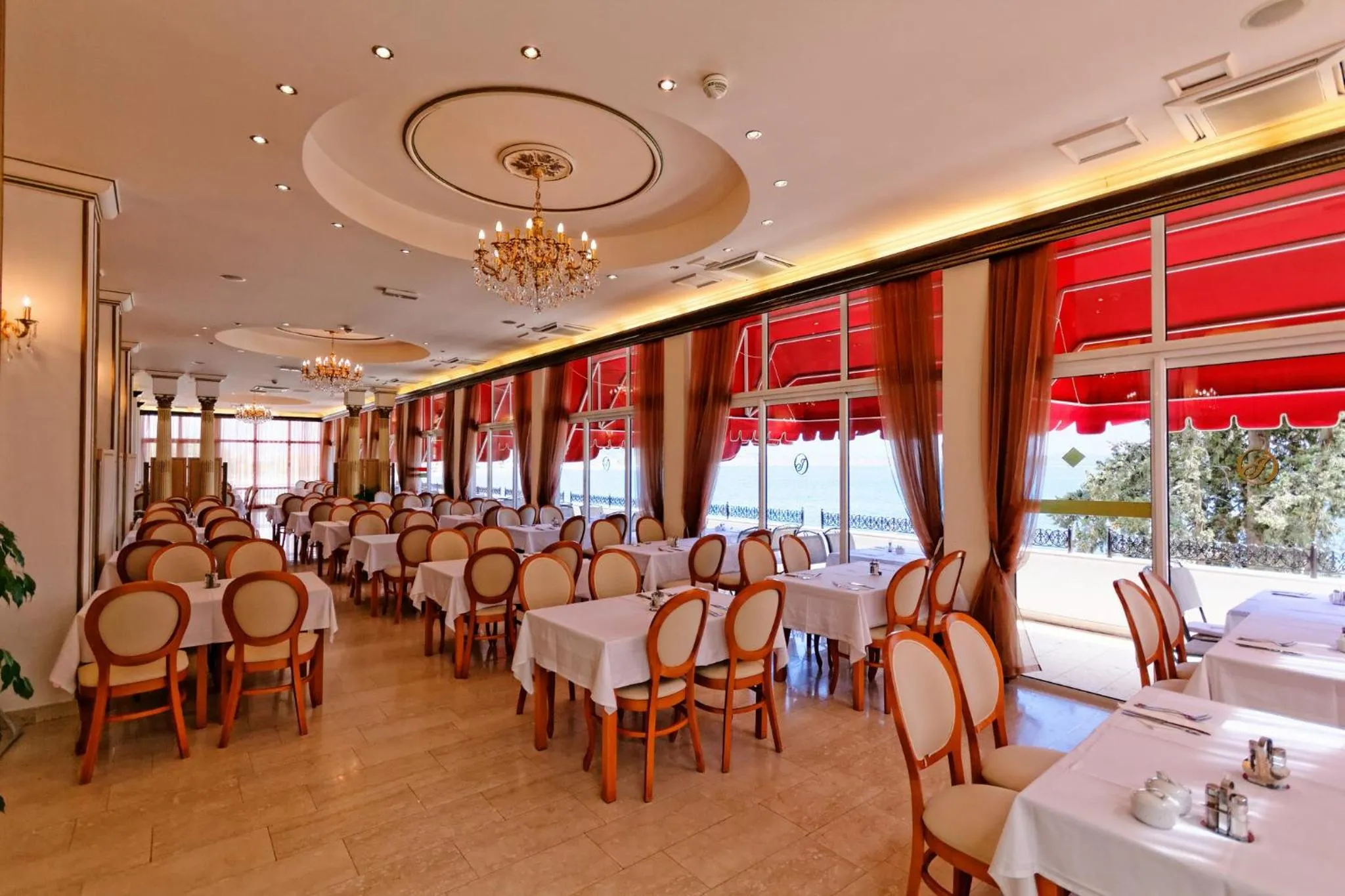 Restaurant/places to eat in Hotel Val All Inclusive