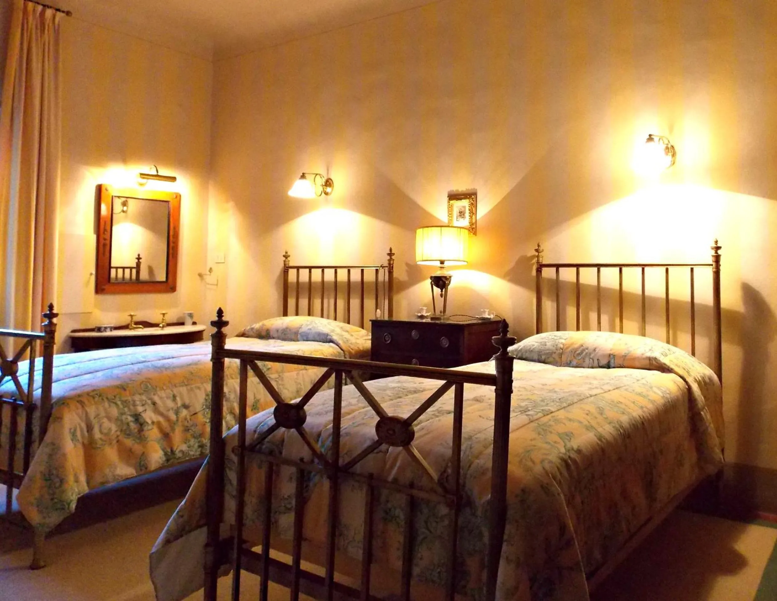Bedroom, Bed in Villa Salaiole