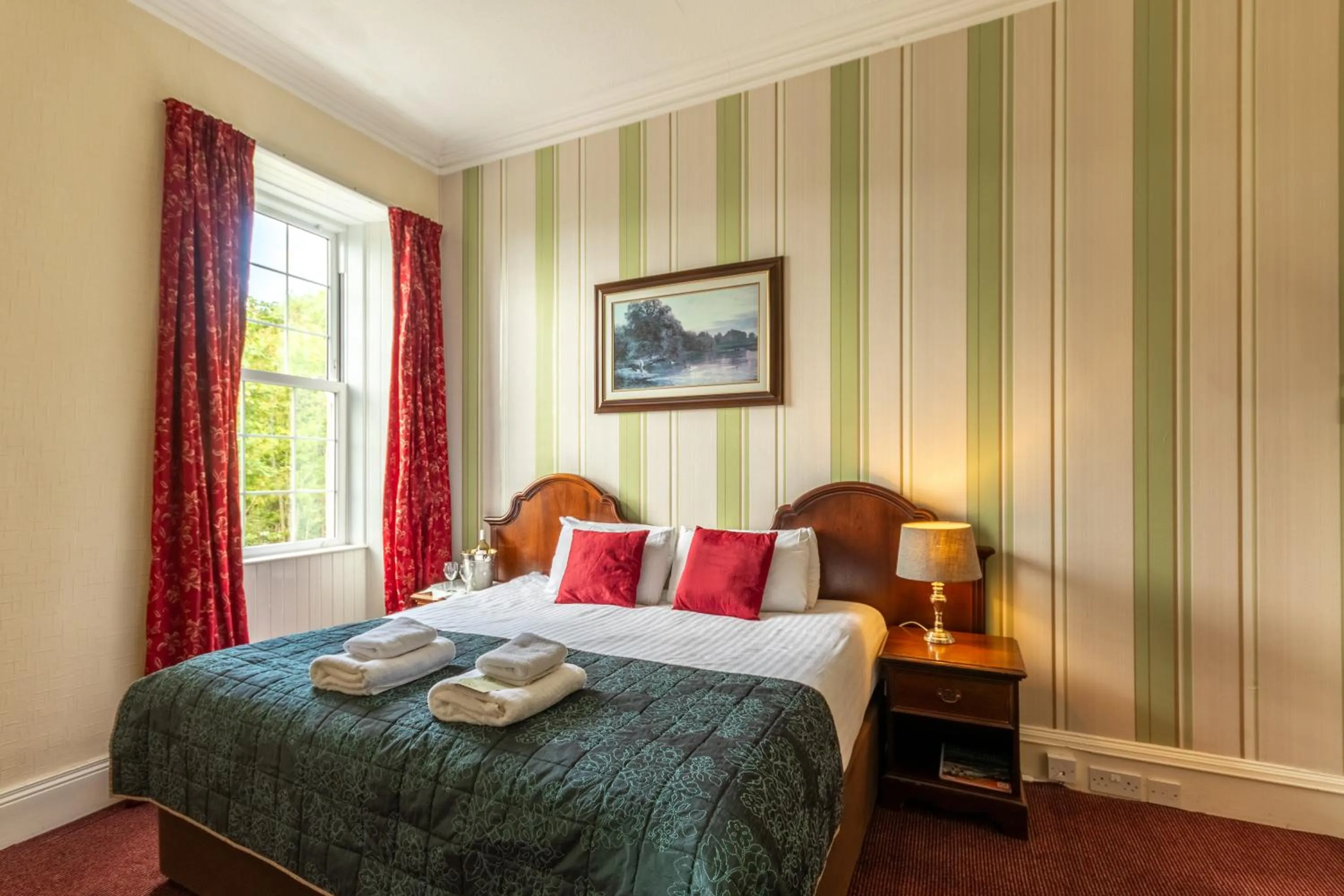 Bedroom, Bed in Gairloch Hotel 'A Bespoke Hotel'
