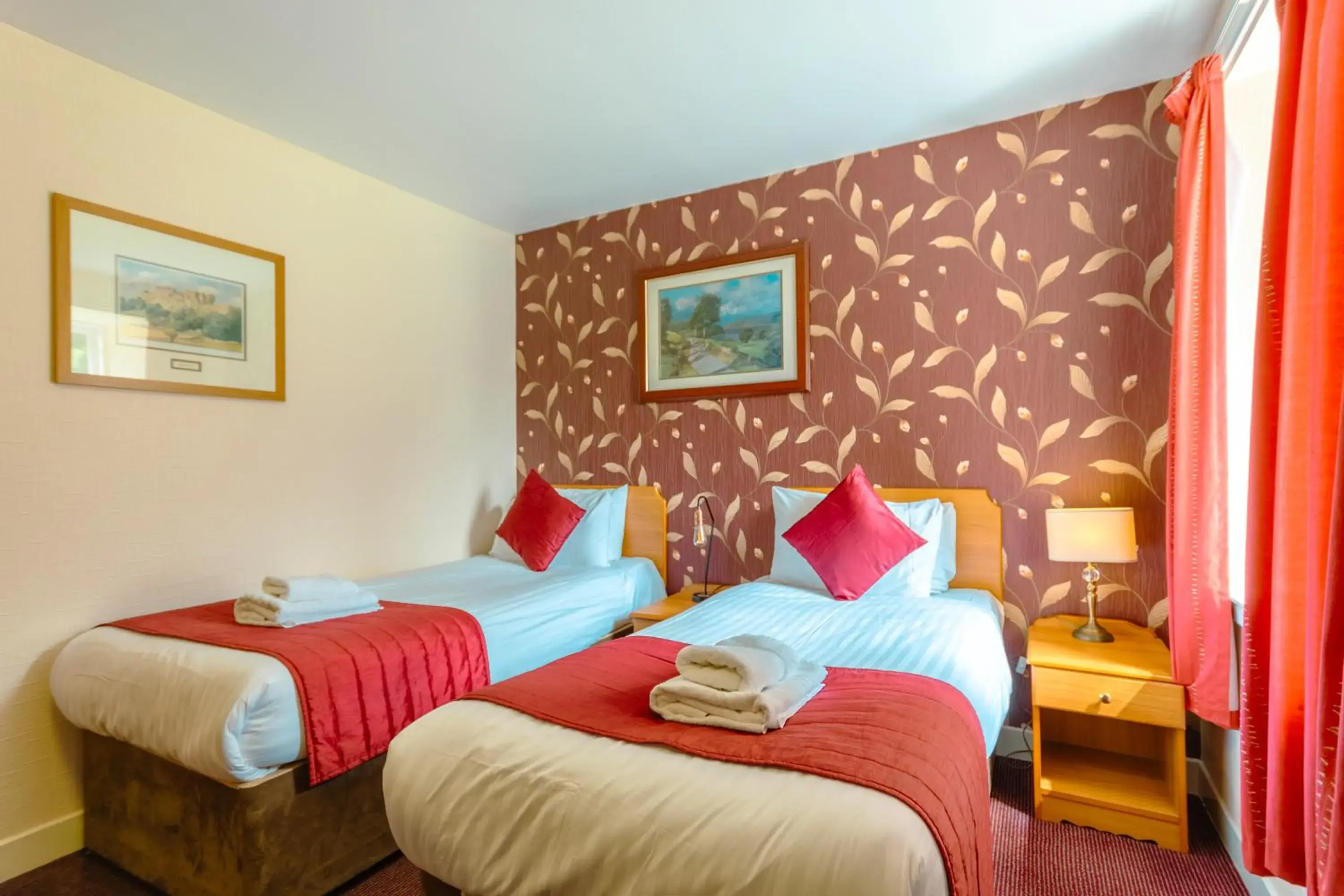Standard Twin Room in Gairloch Hotel 'A Bespoke Hotel' Standard Twin Room in Gairloch Hotel 'A Bespoke Hotel'
