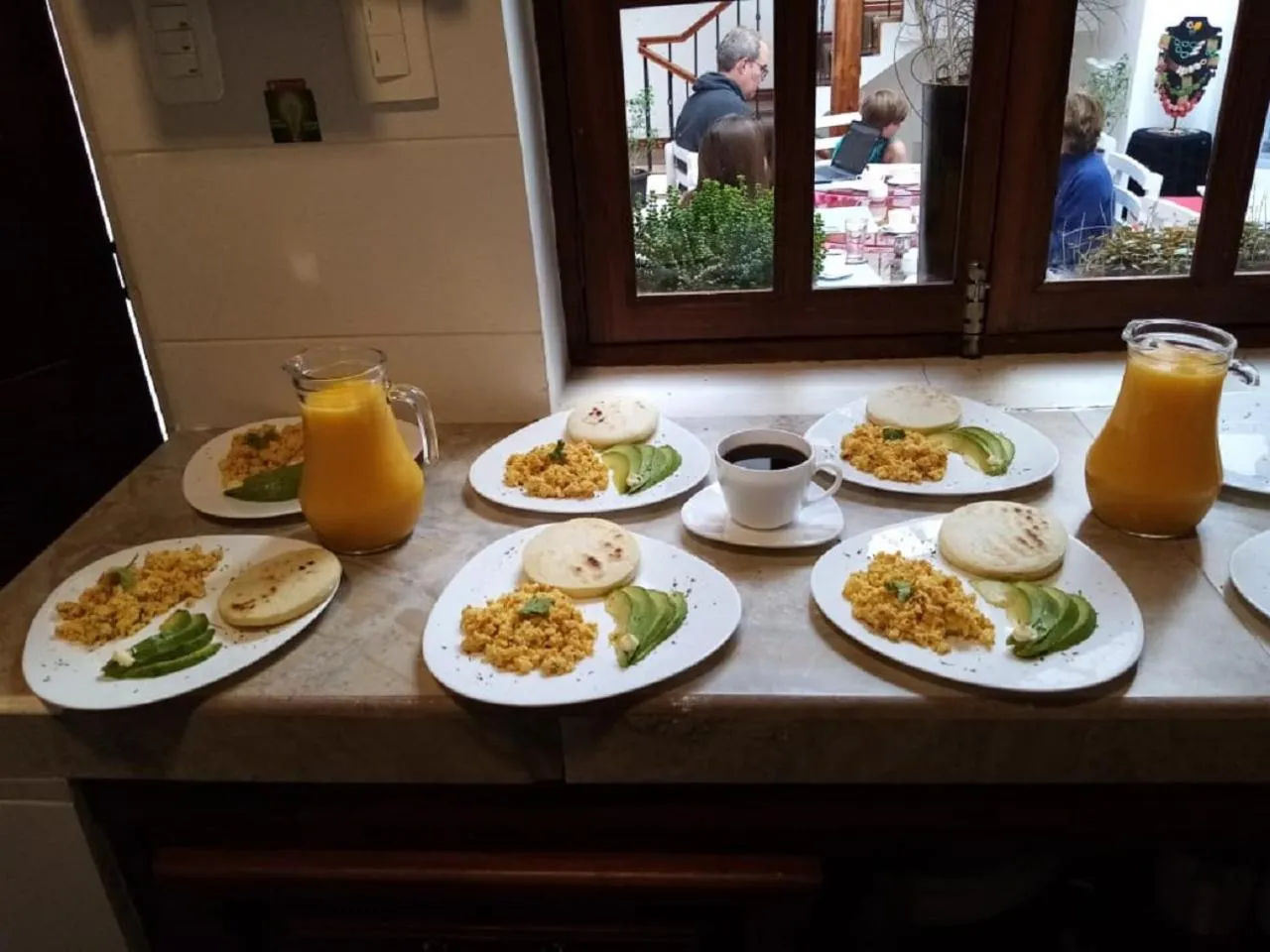 Food and drinks in Hotel Casa Ecuatreasures Centro Historico