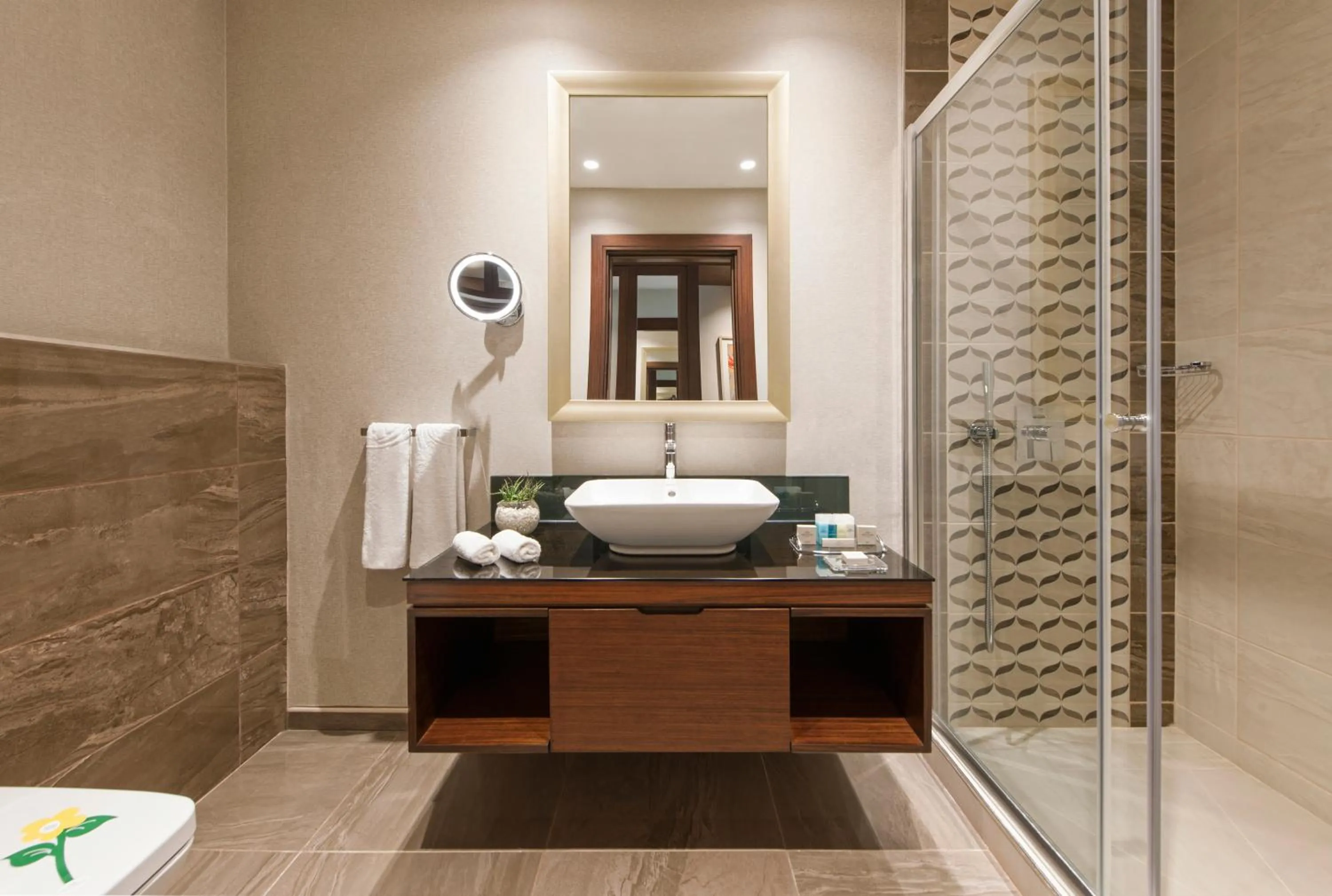 Bathroom in Elite World Grand Istanbul Basın Ekspres