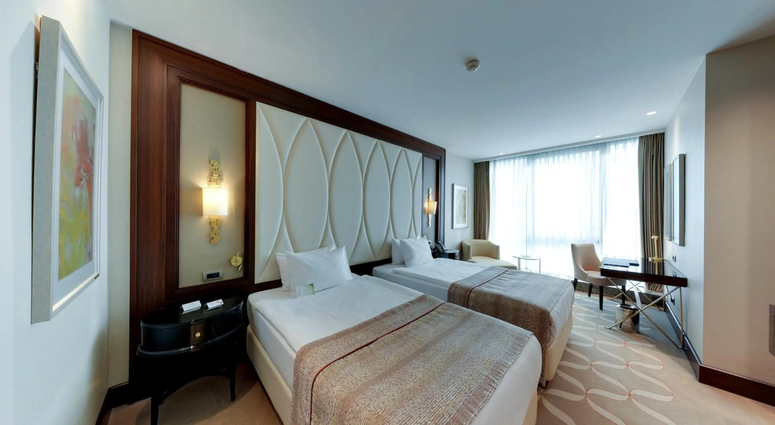 Bedroom, Bed in Elite World Grand Istanbul Basın Ekspres