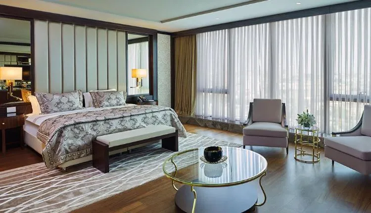 Bed in Elite World Grand Istanbul Basın Ekspres