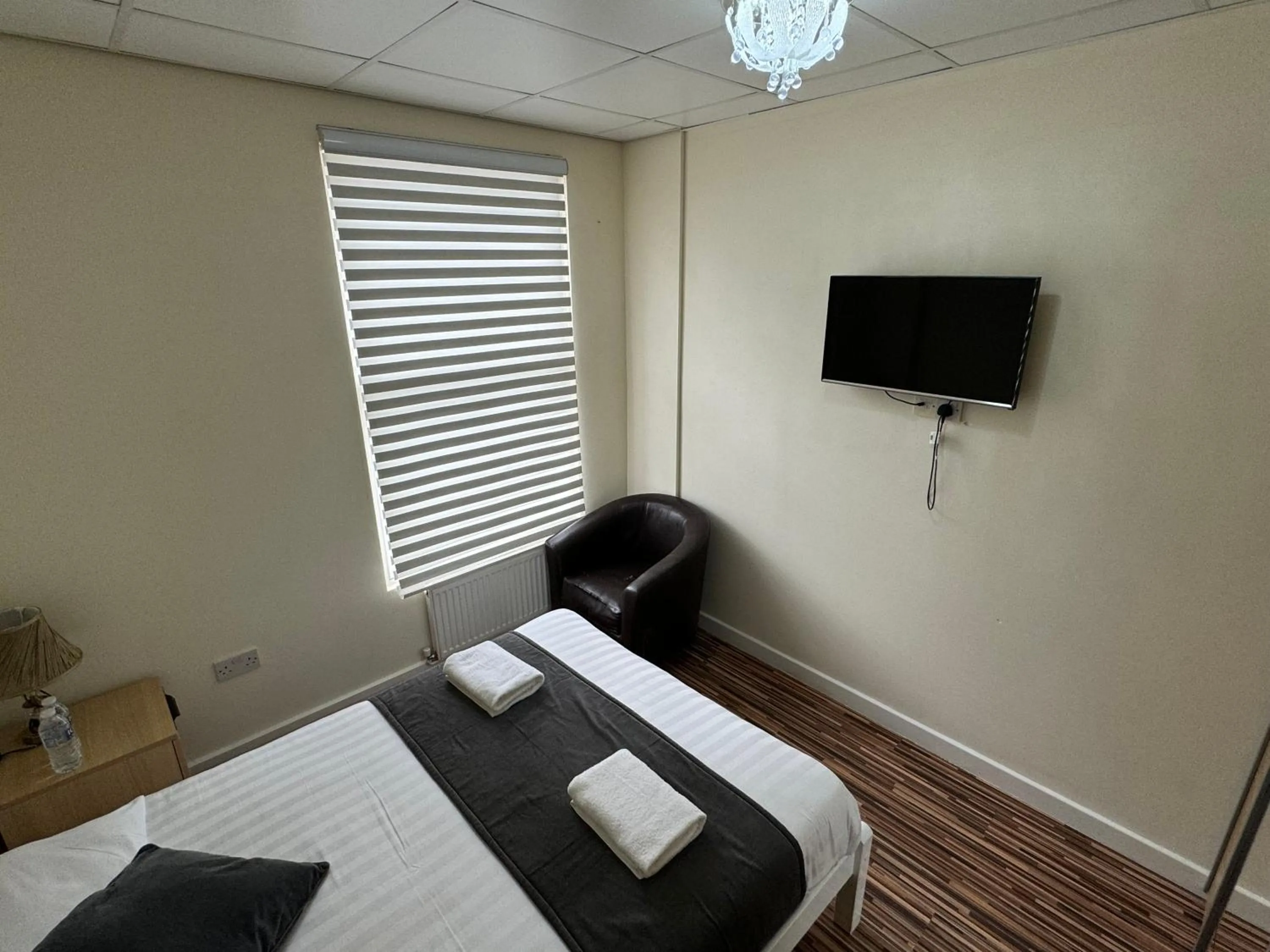 Bed in Namaste Palace Hotel