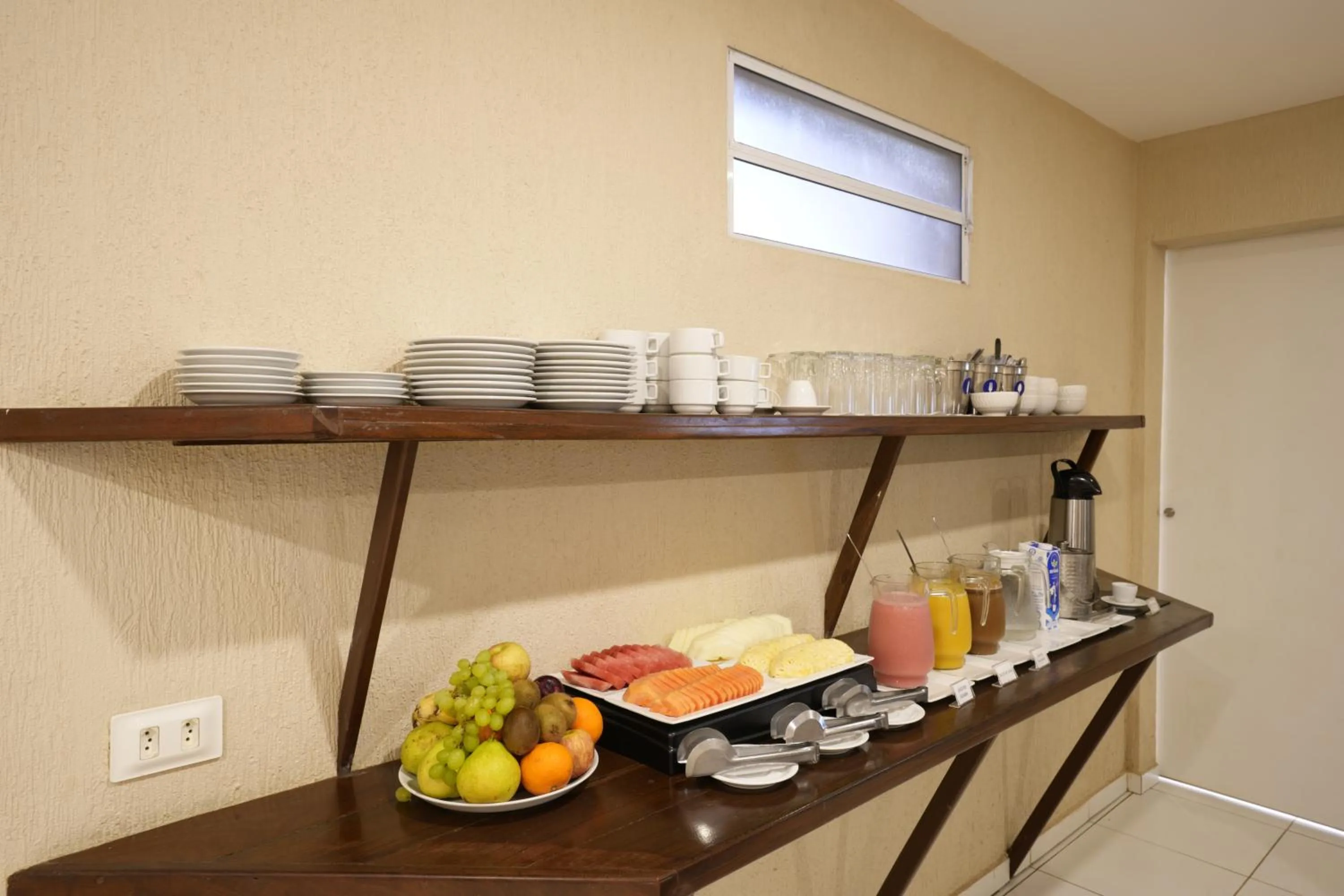 Breakfast in Pousada Tubarão