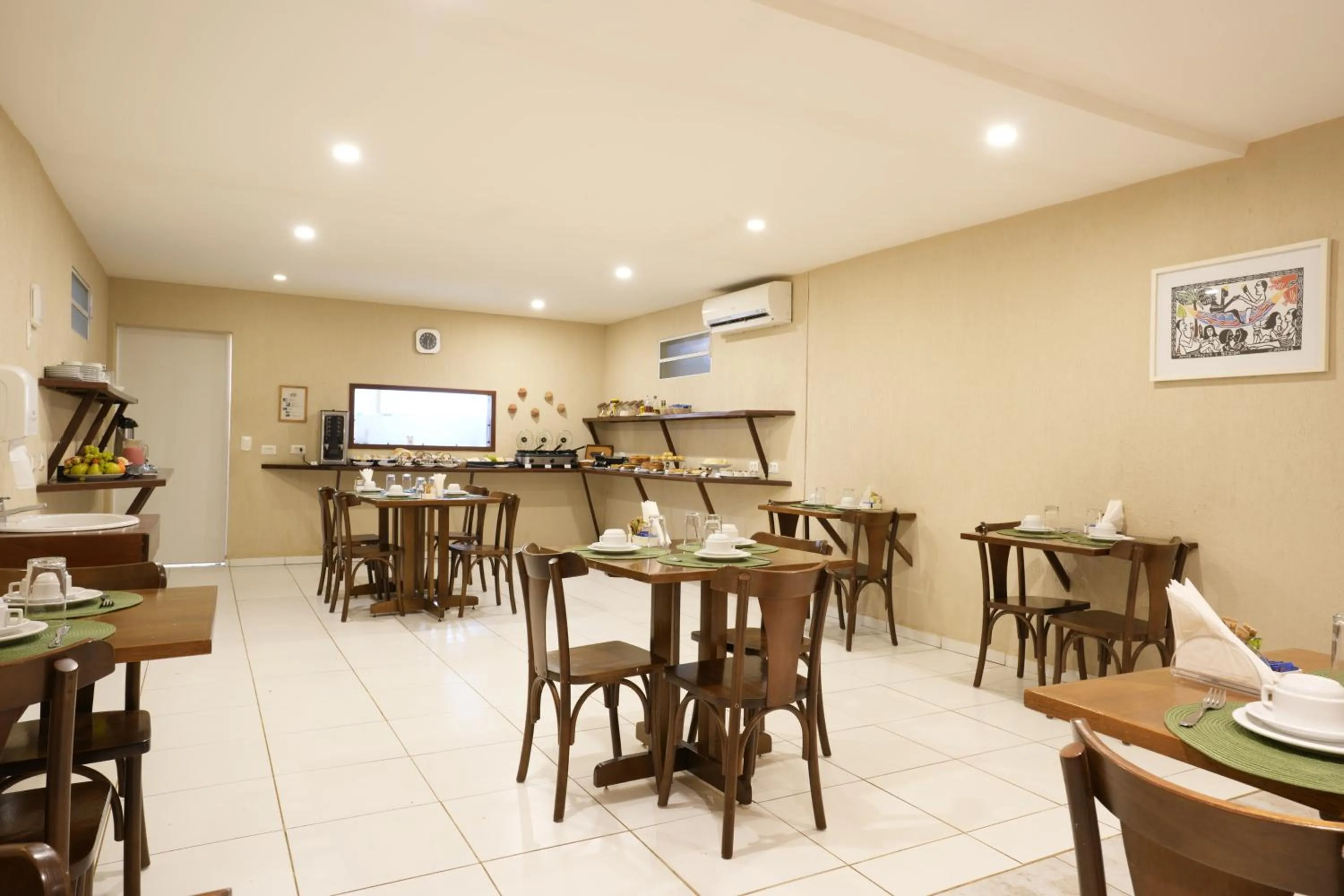 Breakfast in Pousada Tubarão