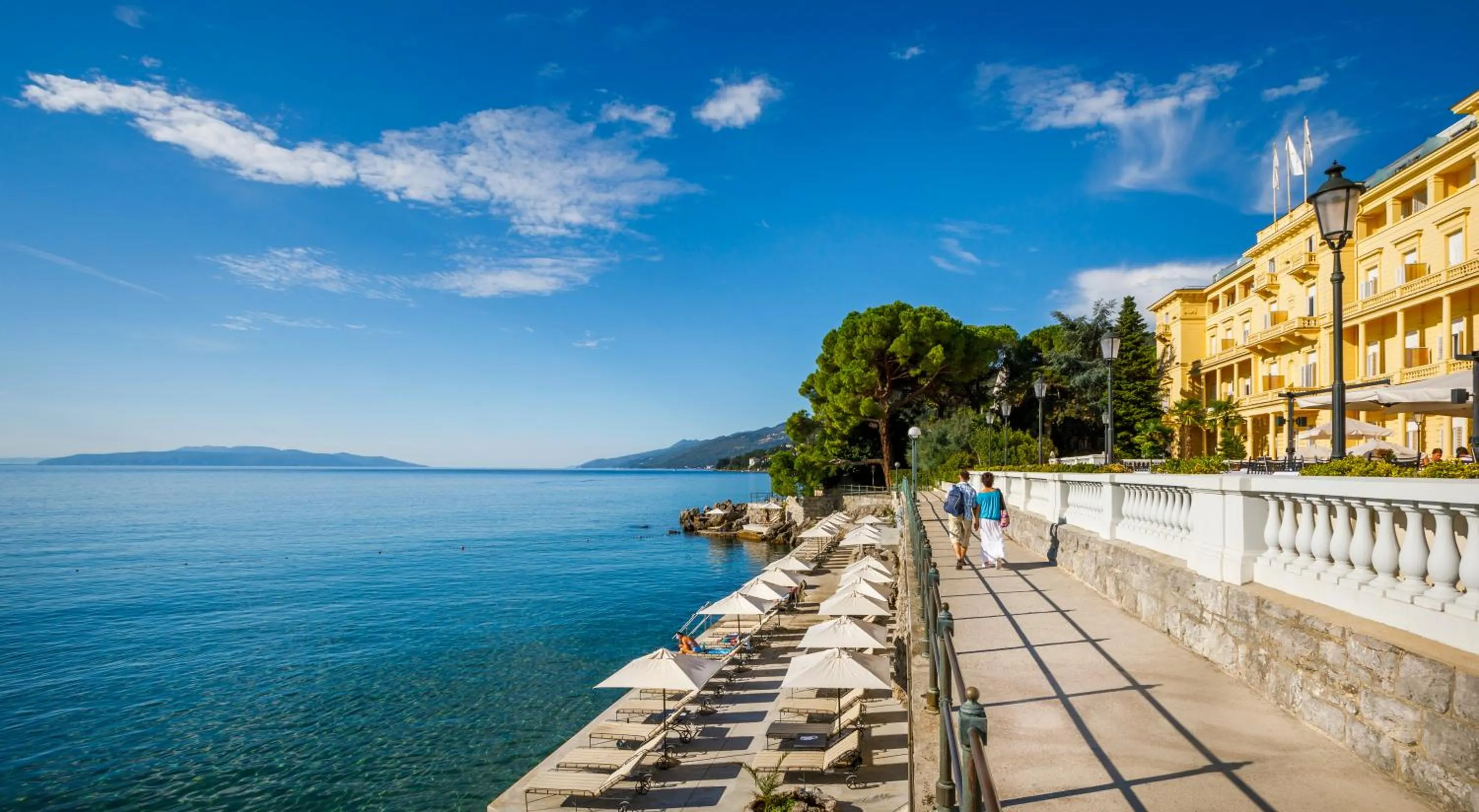Beach in Hotel Kvarner - Liburnia