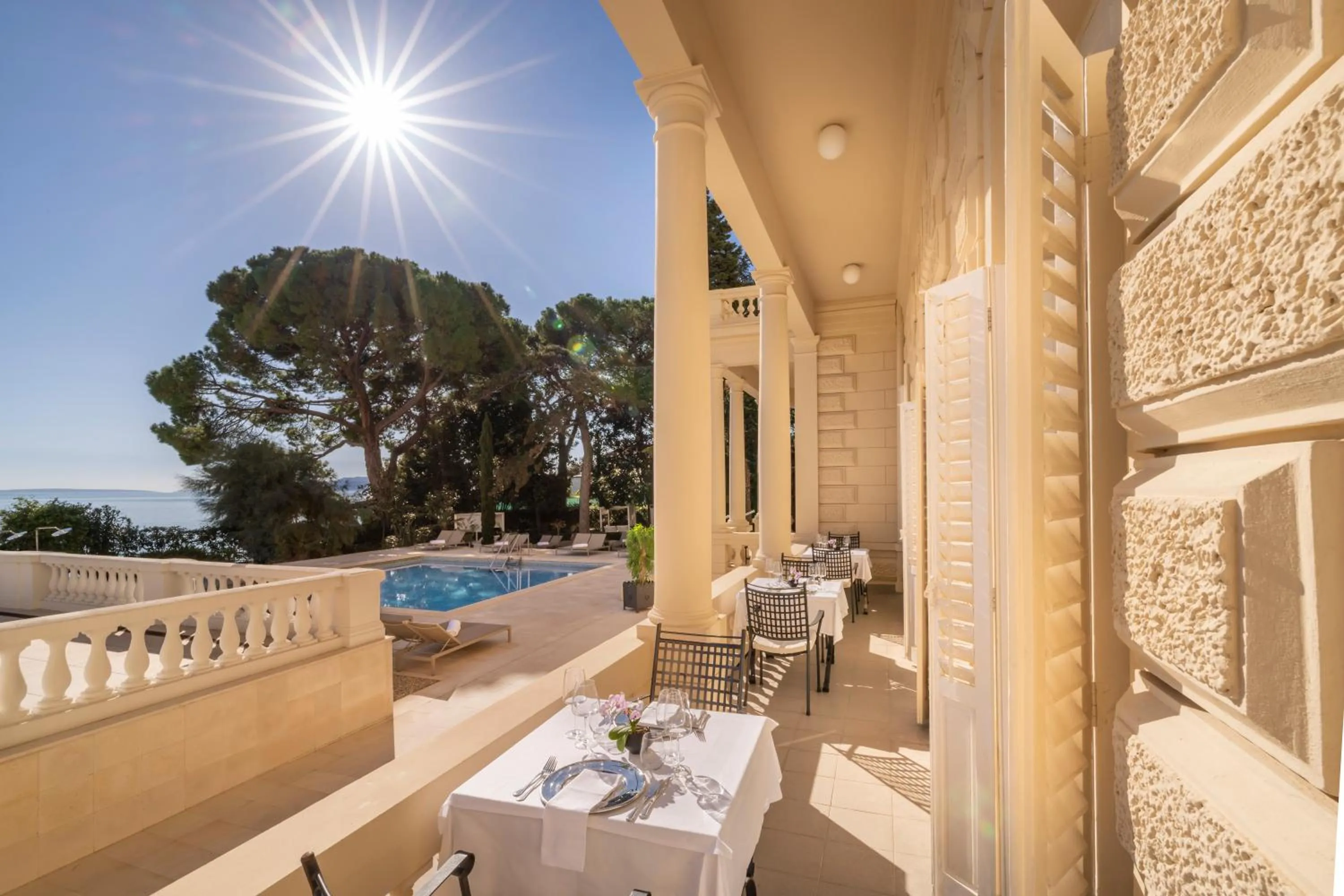 Property building in Hotel Kvarner - Liburnia