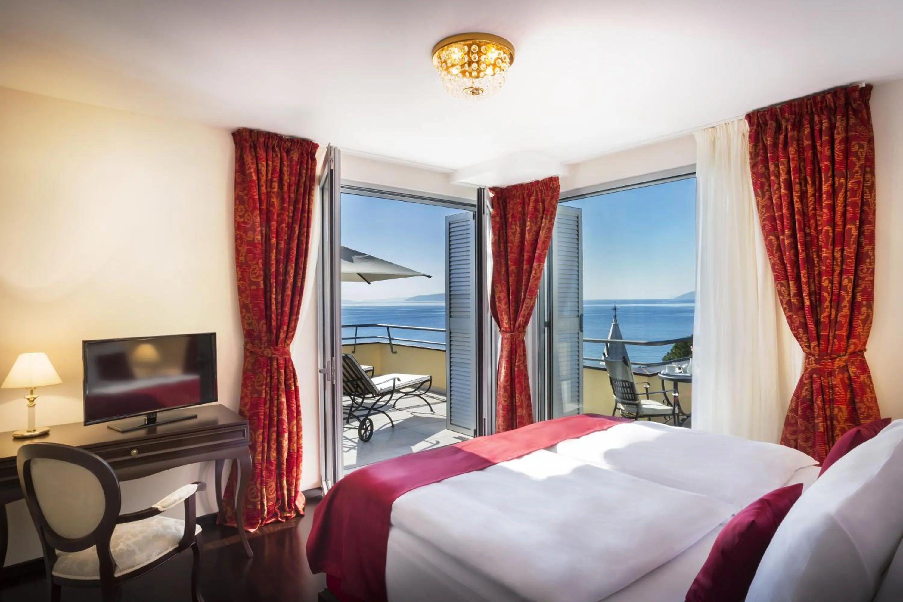 Photo of the whole room, Bed in Hotel Kvarner - Liburnia