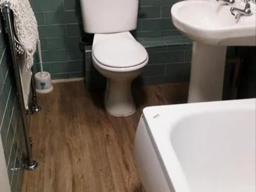 Bathroom in Holland Hotel