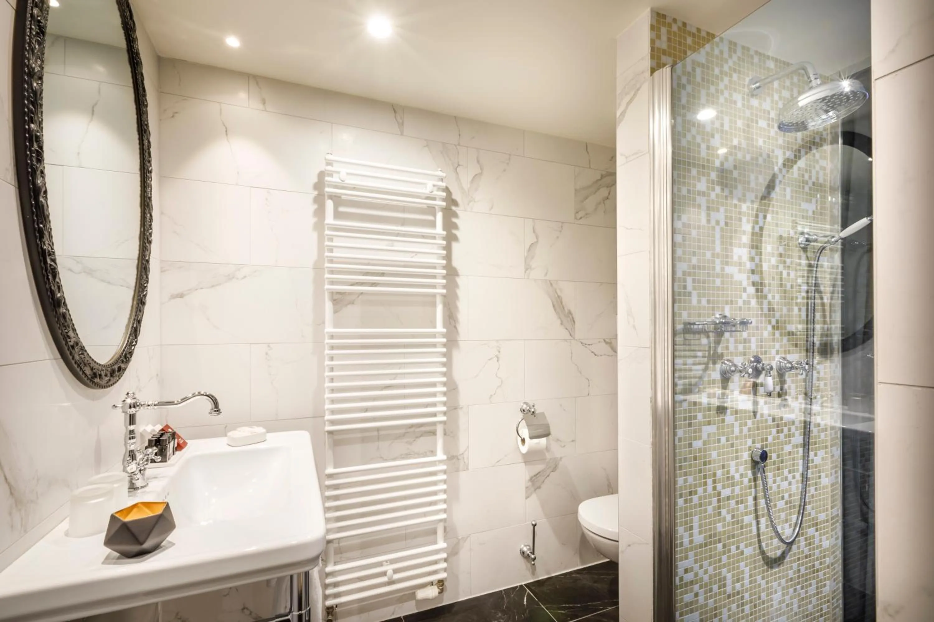 Bathroom in Hotel Imperial - by Liburnia Hotels & Villas