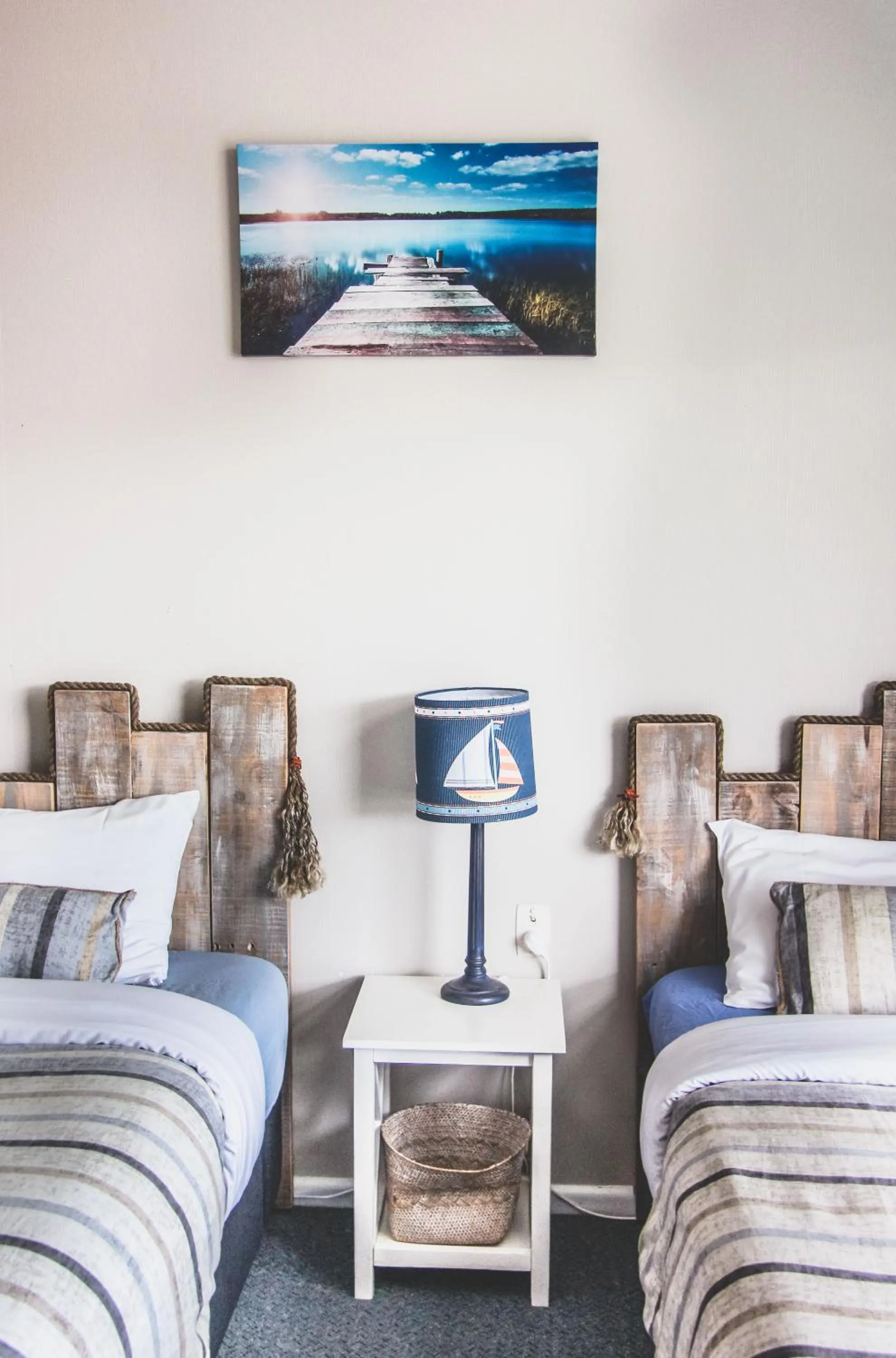 Decorative detail, Bed in Oamaru Backpackers