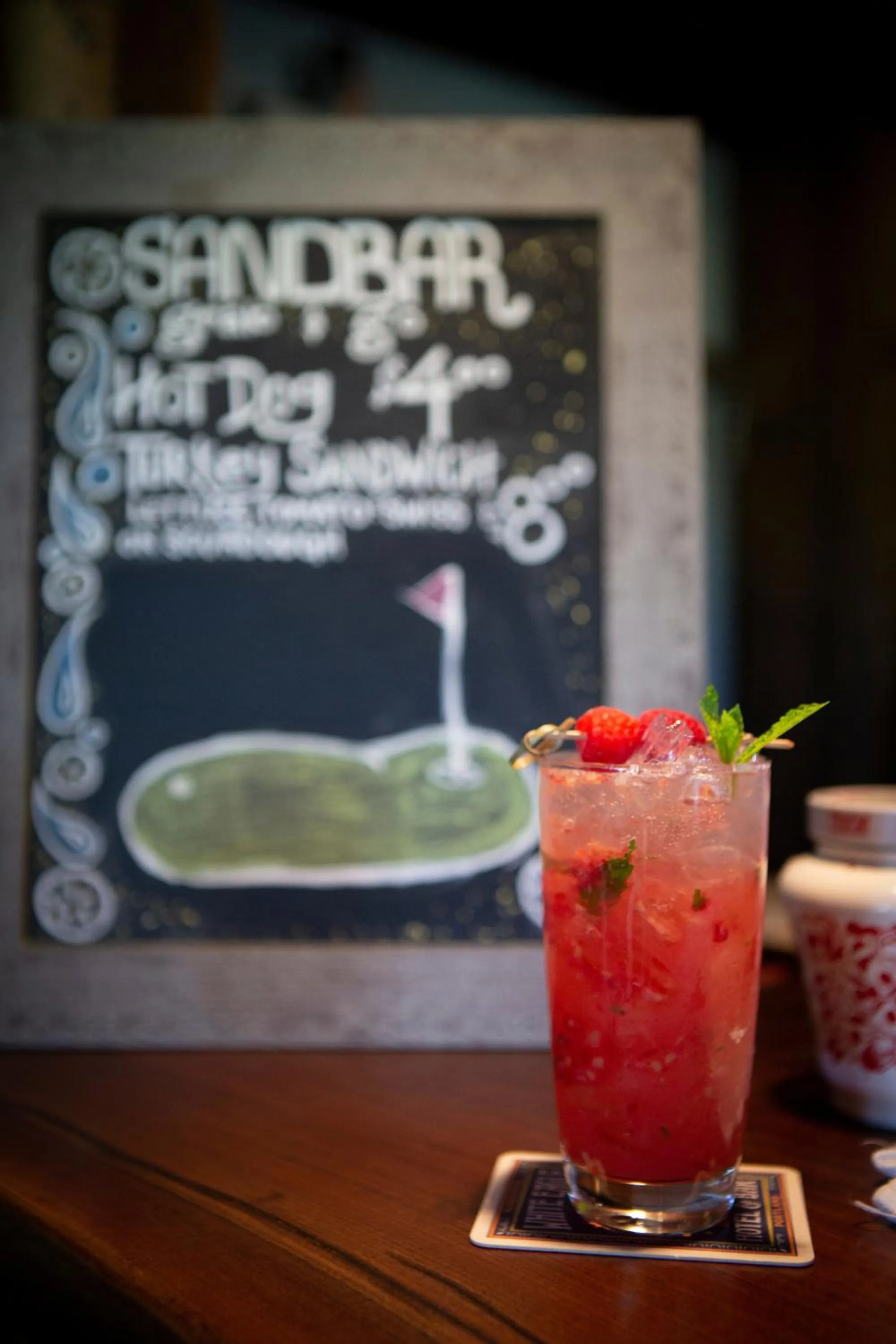 Lounge or bar in McMenamins Gearhart Hotel