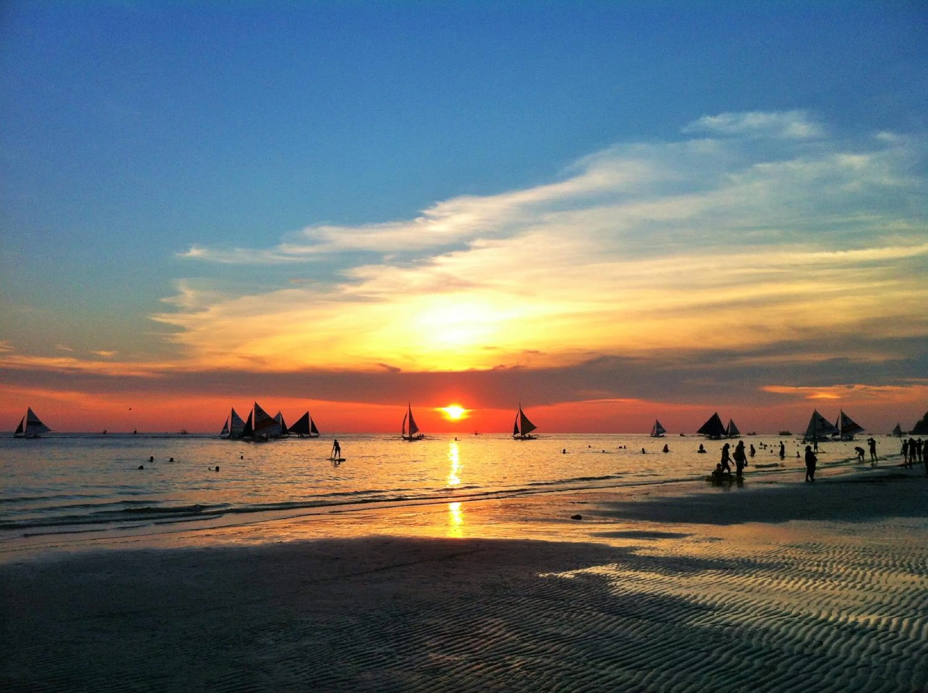 Beach in Luxx Boutique Boracay