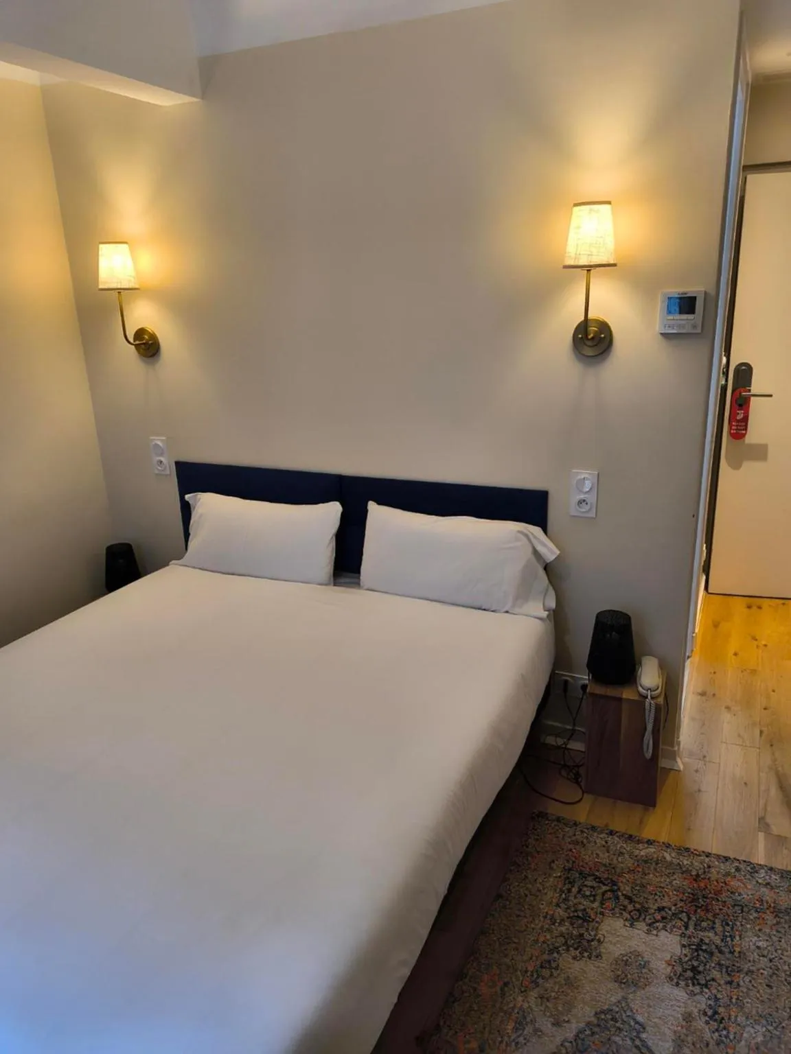 Bed in Grand Hôtel de la Poste