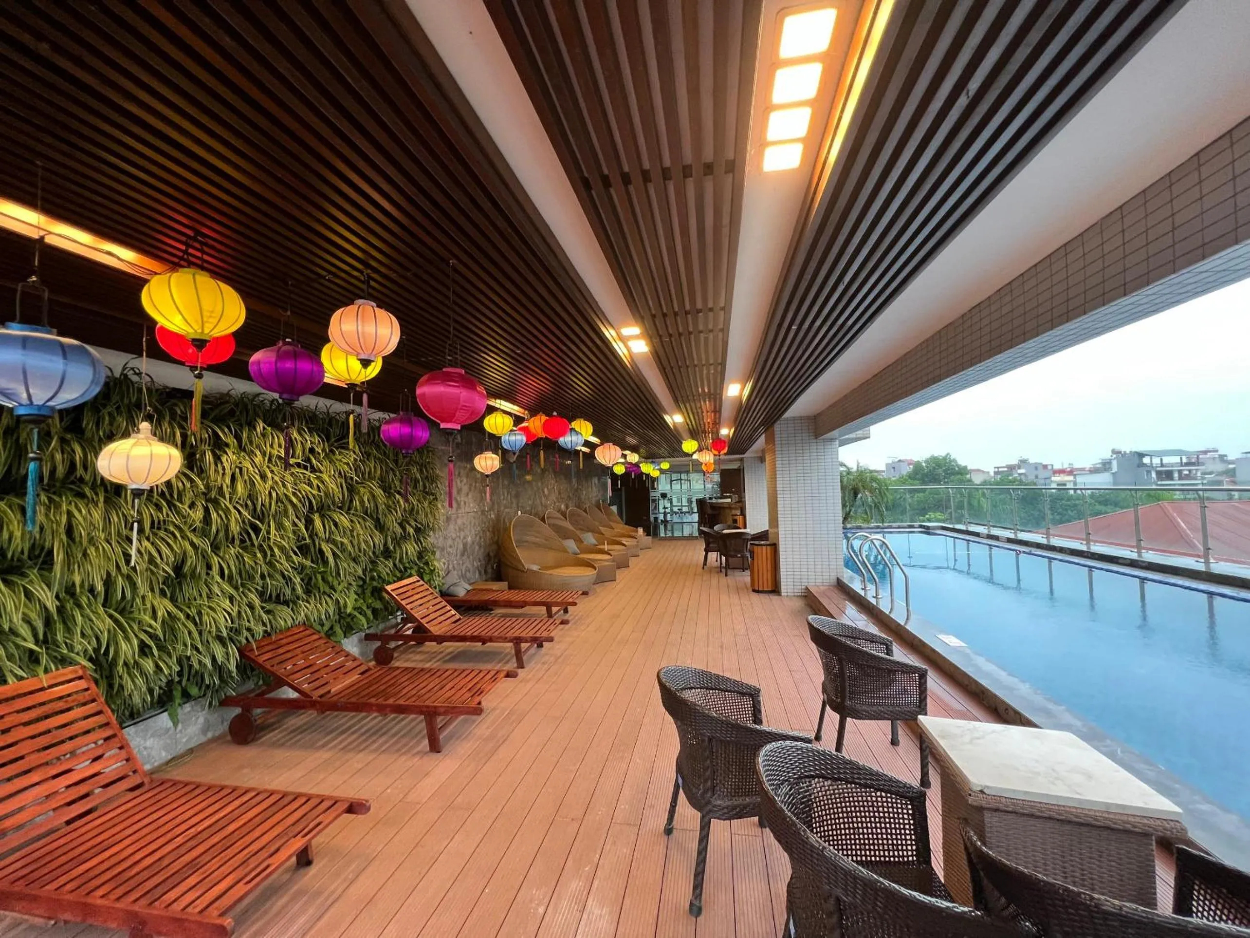 Pool view in Le Indochina Hotel