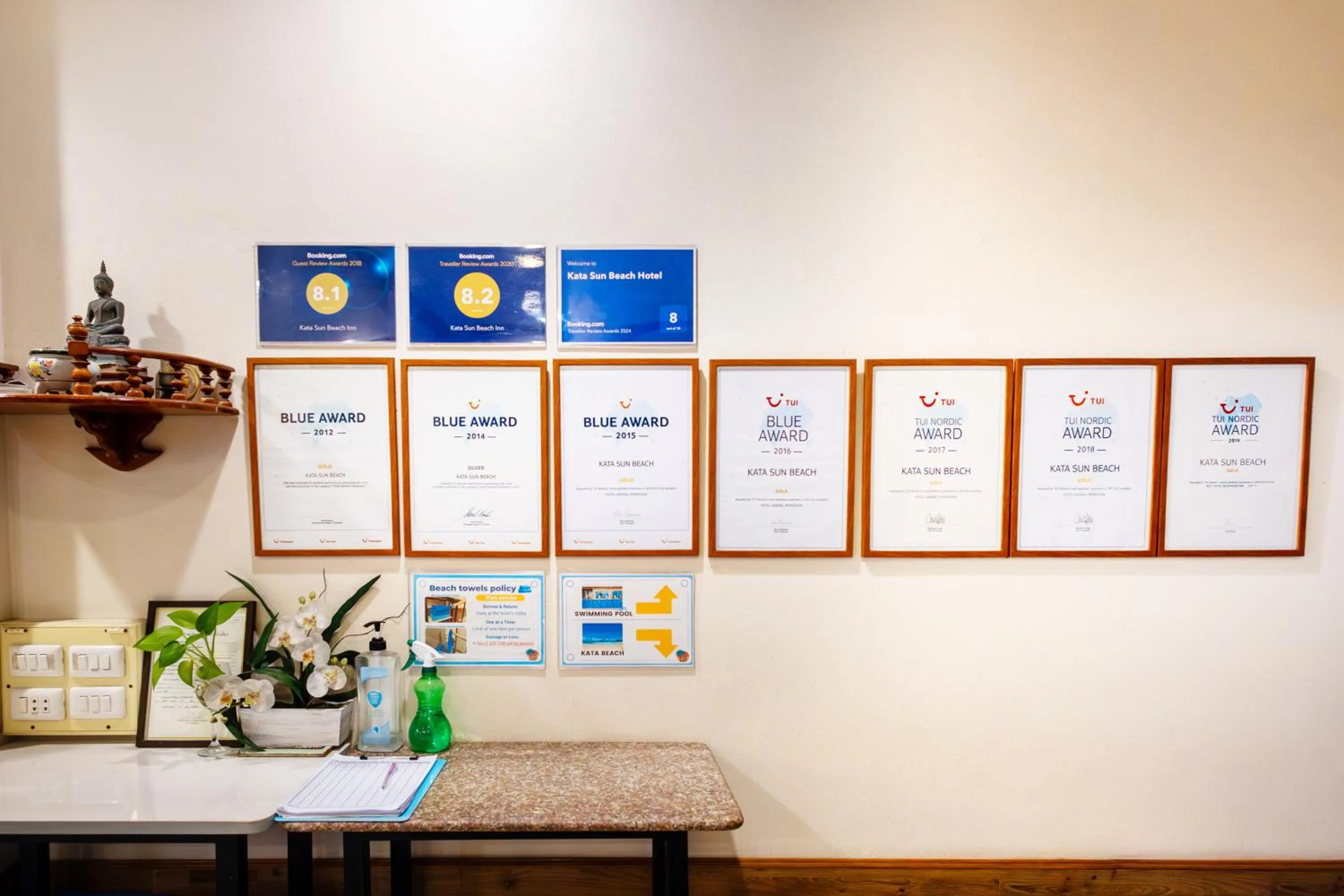 Lobby or reception in Kata Sun Beach Hotel