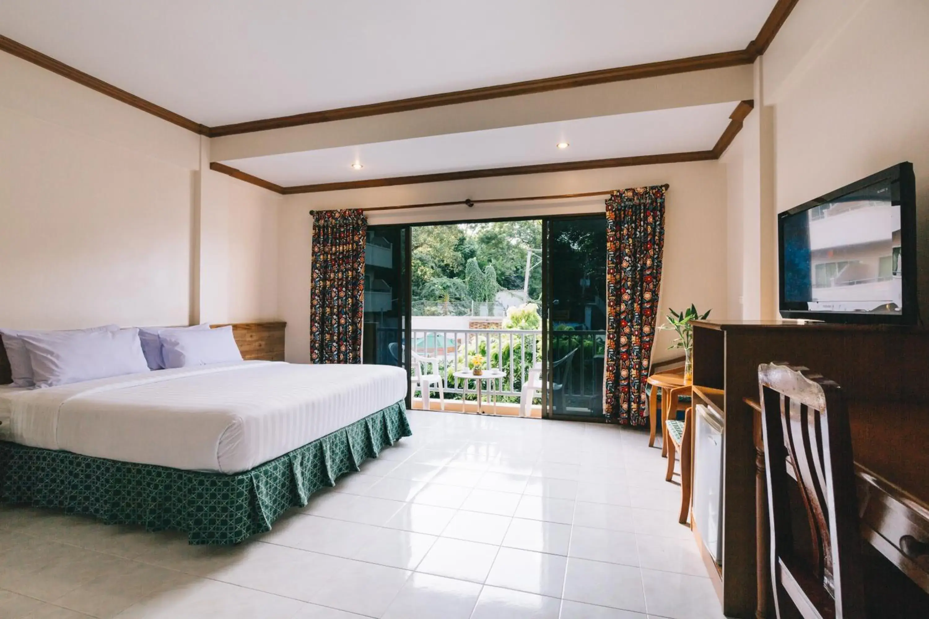 Double Room with Sea View in Kata Sun Beach Hotel Double Room with Sea View in Kata Sun Beach Hotel