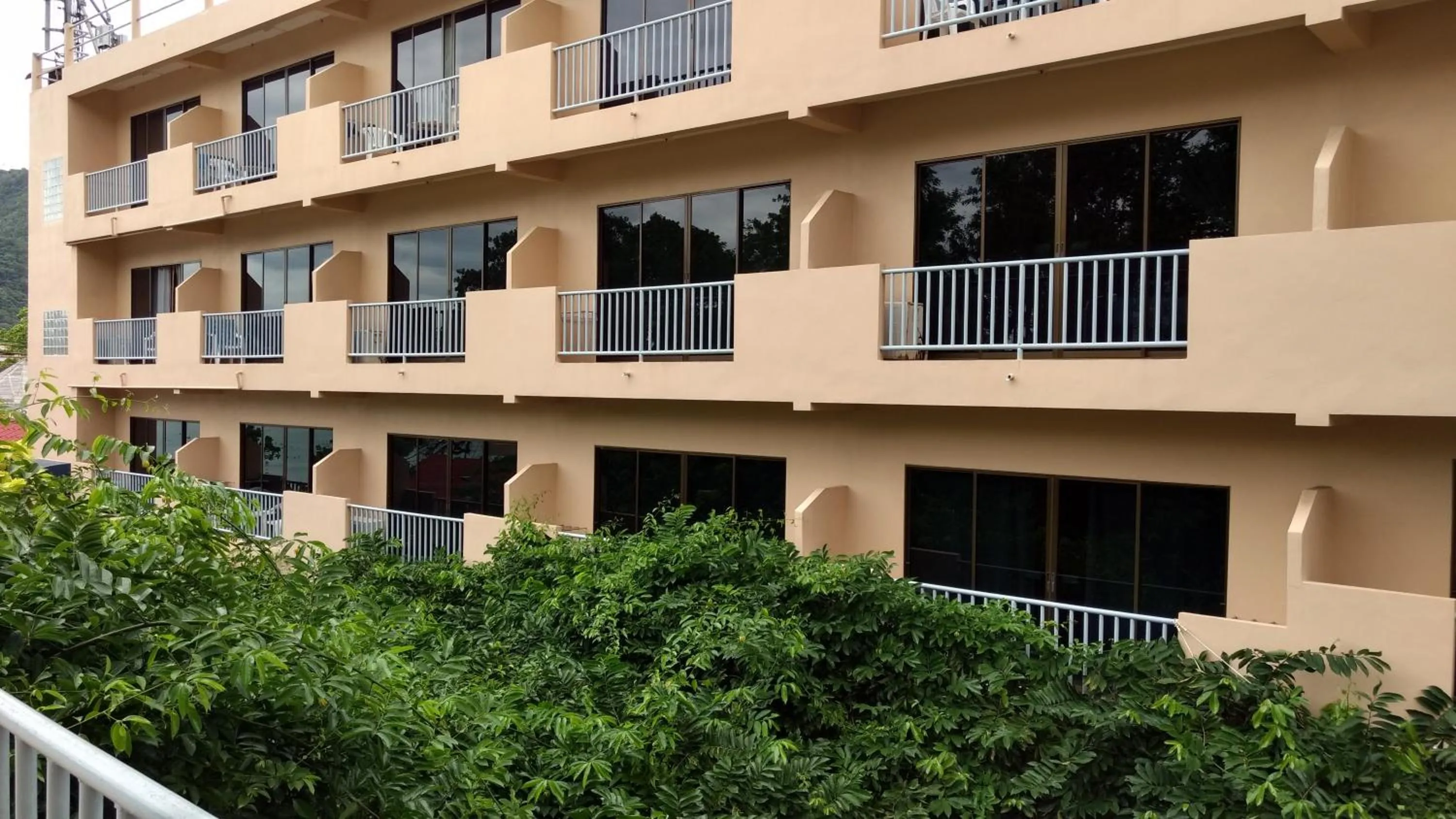 Property building in Kata Sun Beach Hotel