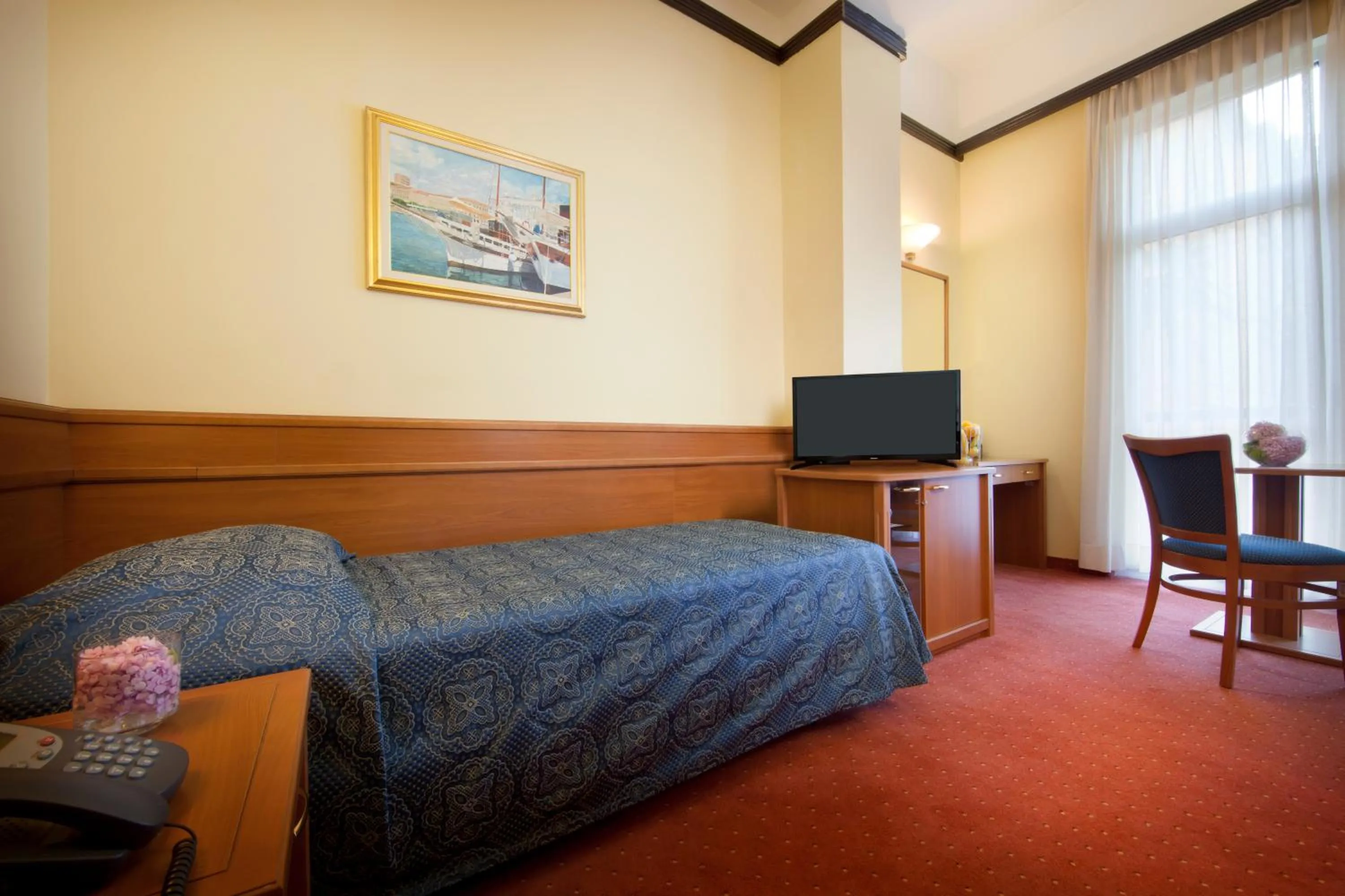 Single Room with Sea View in Hotel Kristal - Liburnia