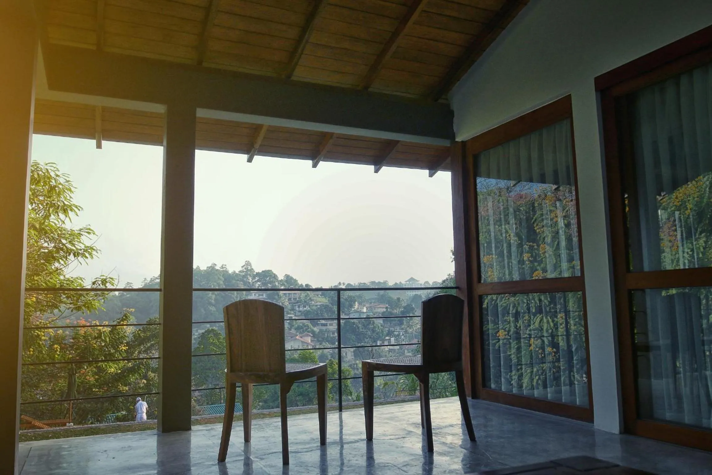 Balcony/Terrace in Kings Pavilion Luxury Hotel