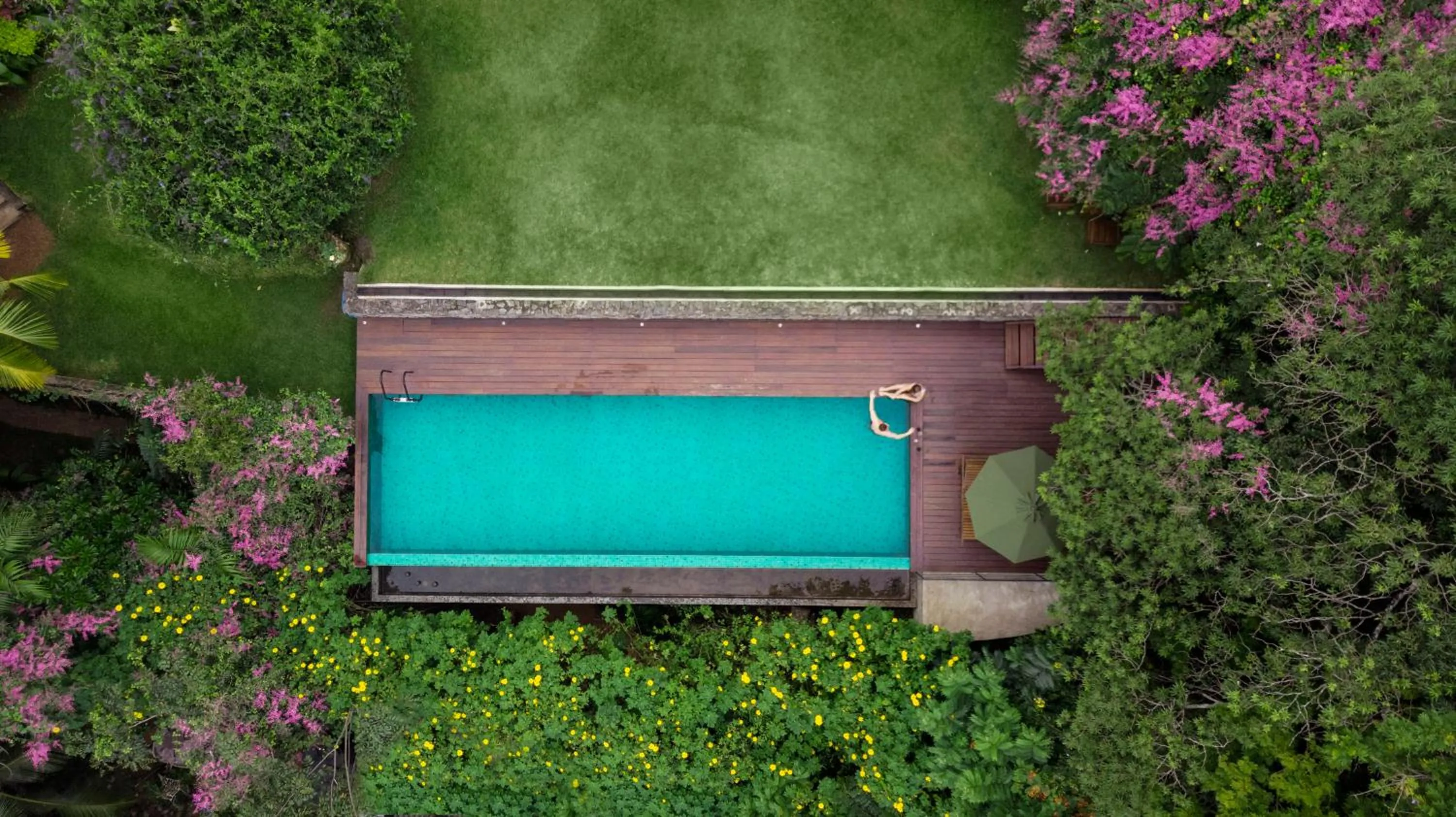 Pool view in Kings Pavilion Luxury Hotel