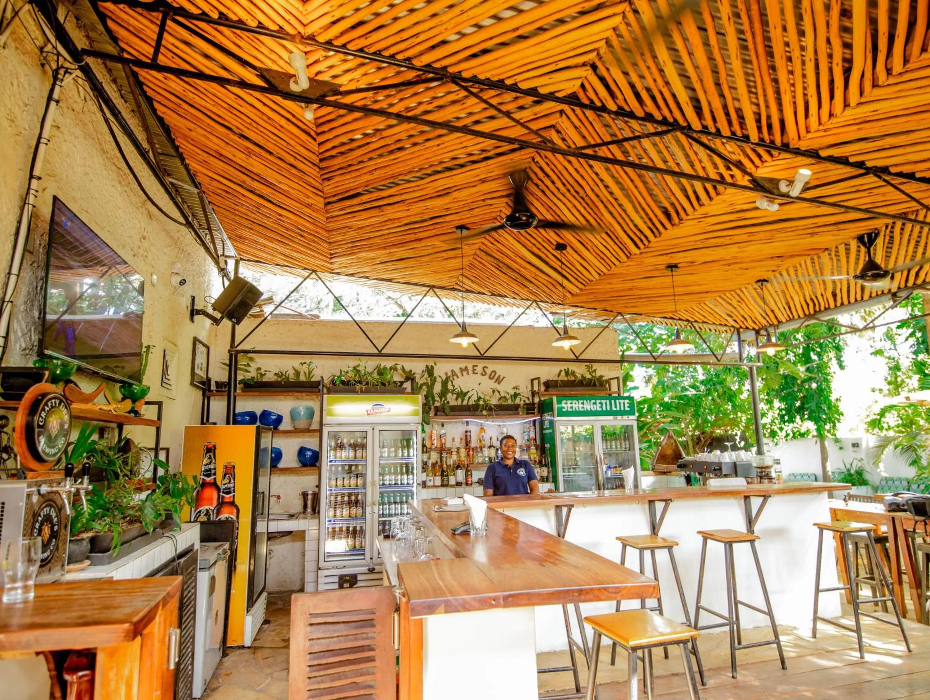 Restaurant/places to eat in The Slow Leopard