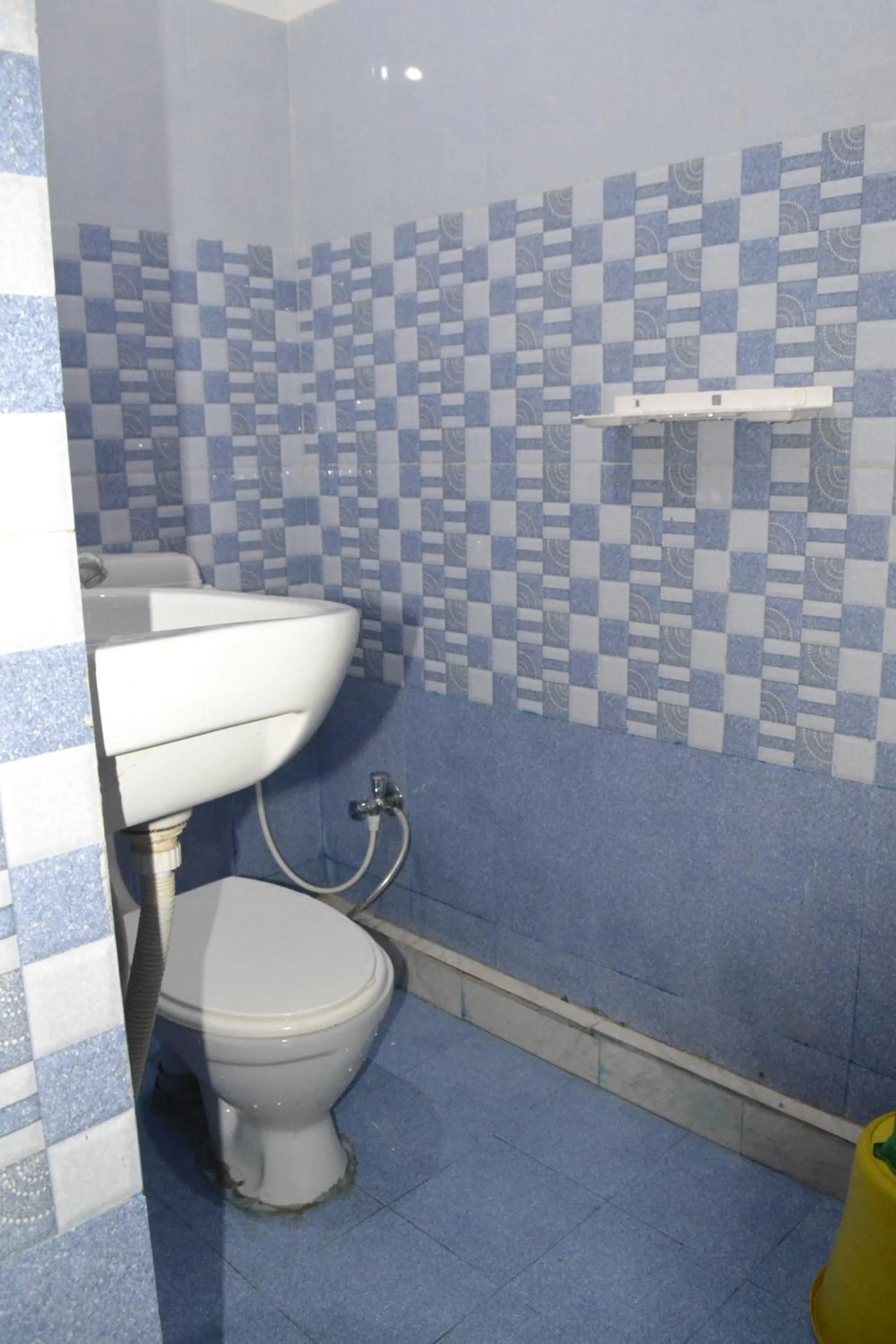 Bathroom in Hotel Maurya Vihar Bodhgaya