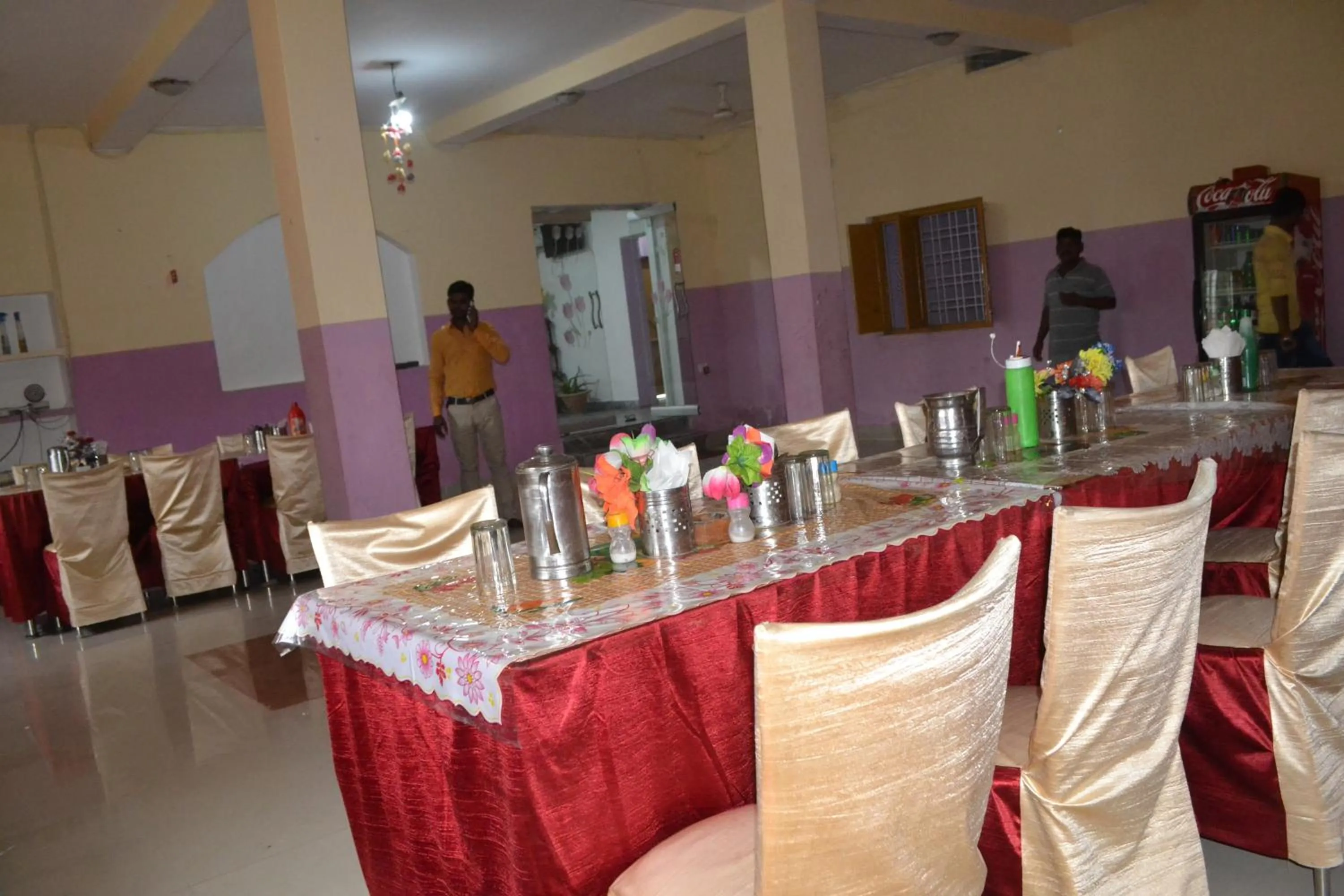 Restaurant/places to eat in Hotel Maurya Vihar Bodhgaya